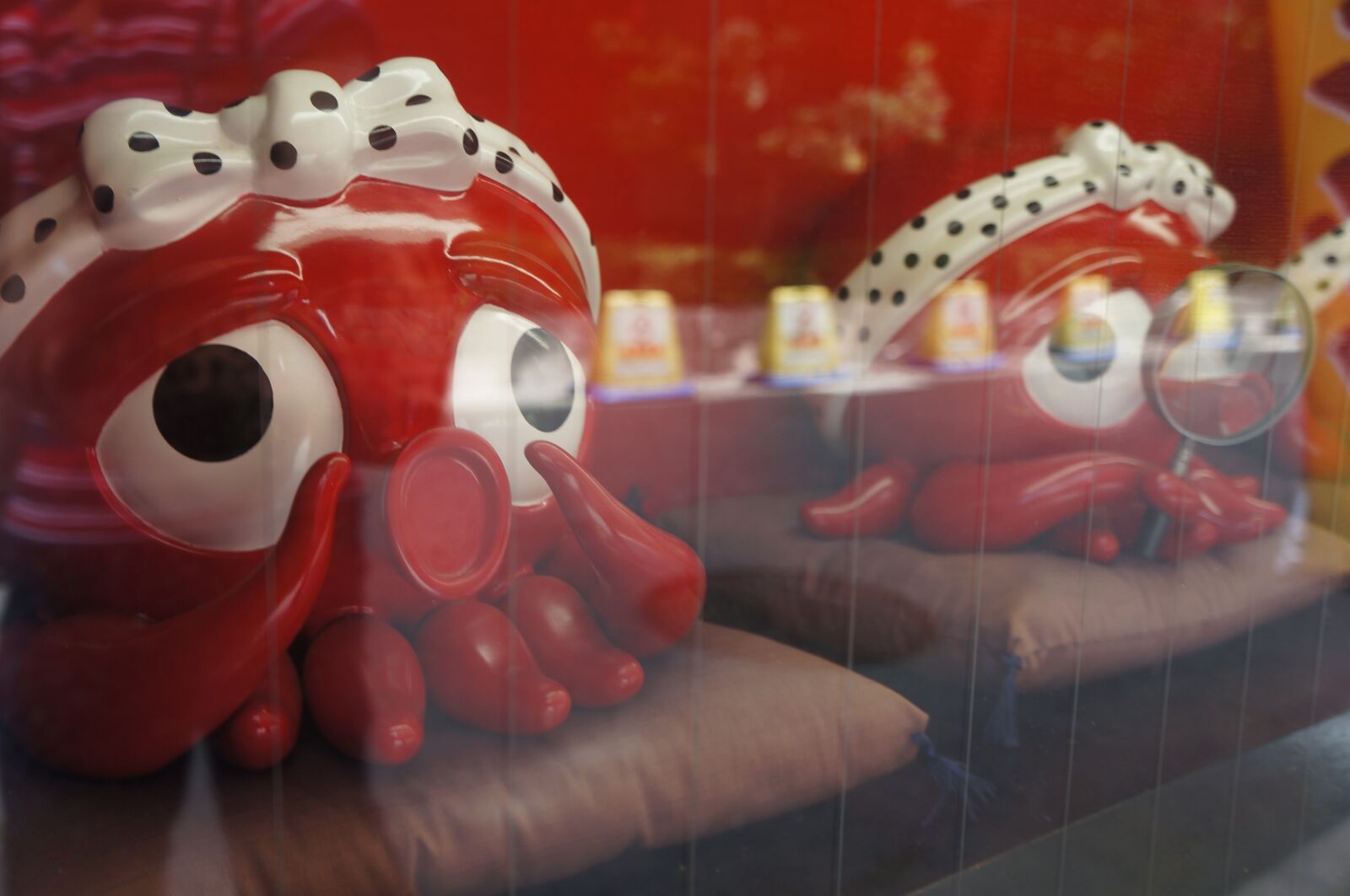 Sony Alpha NEX-5N sample photo. Japan, octopus, red photography