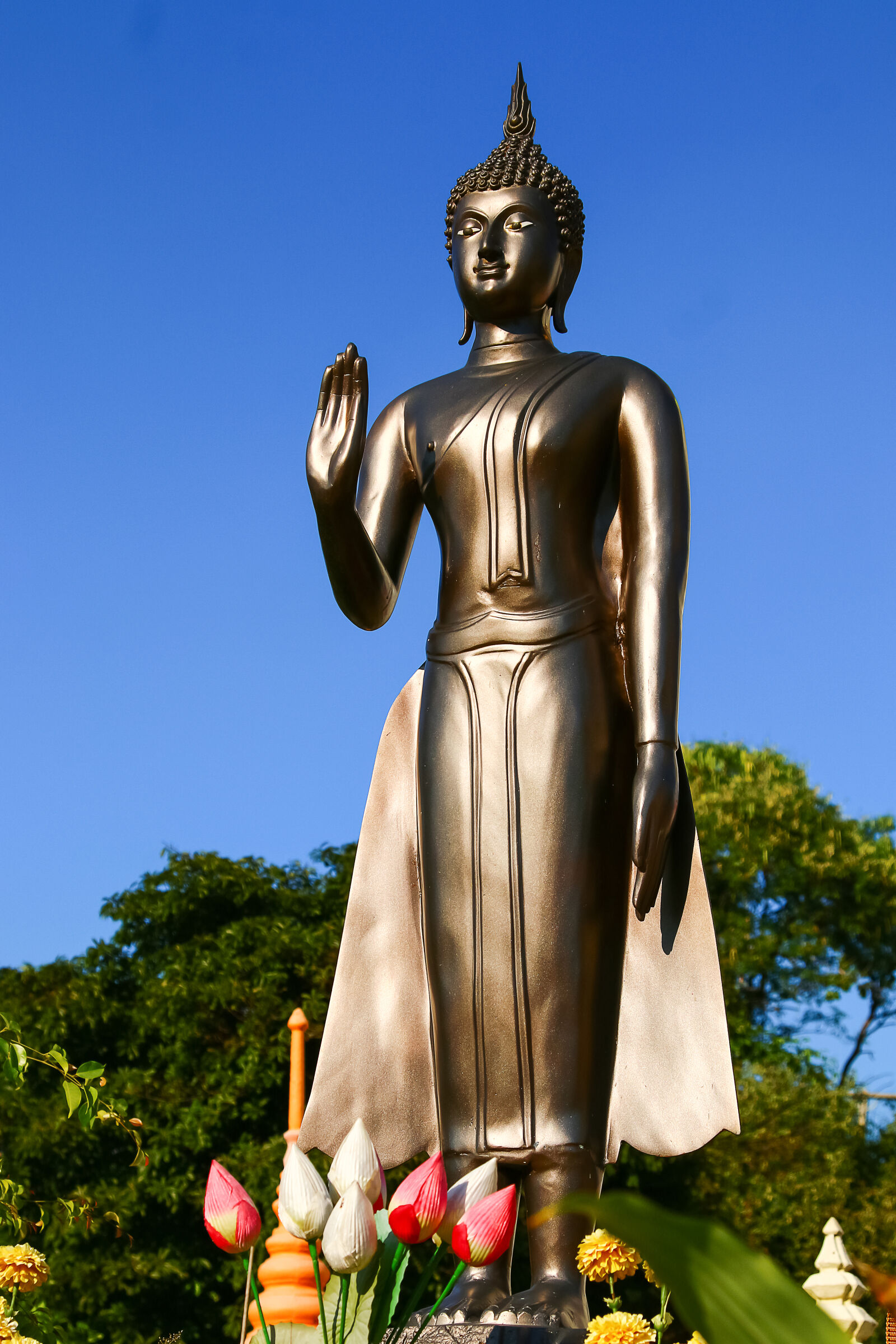 Canon EOS 70D + Canon EF 24-105mm F4L IS USM sample photo. Ancient, art, background, buddha photography