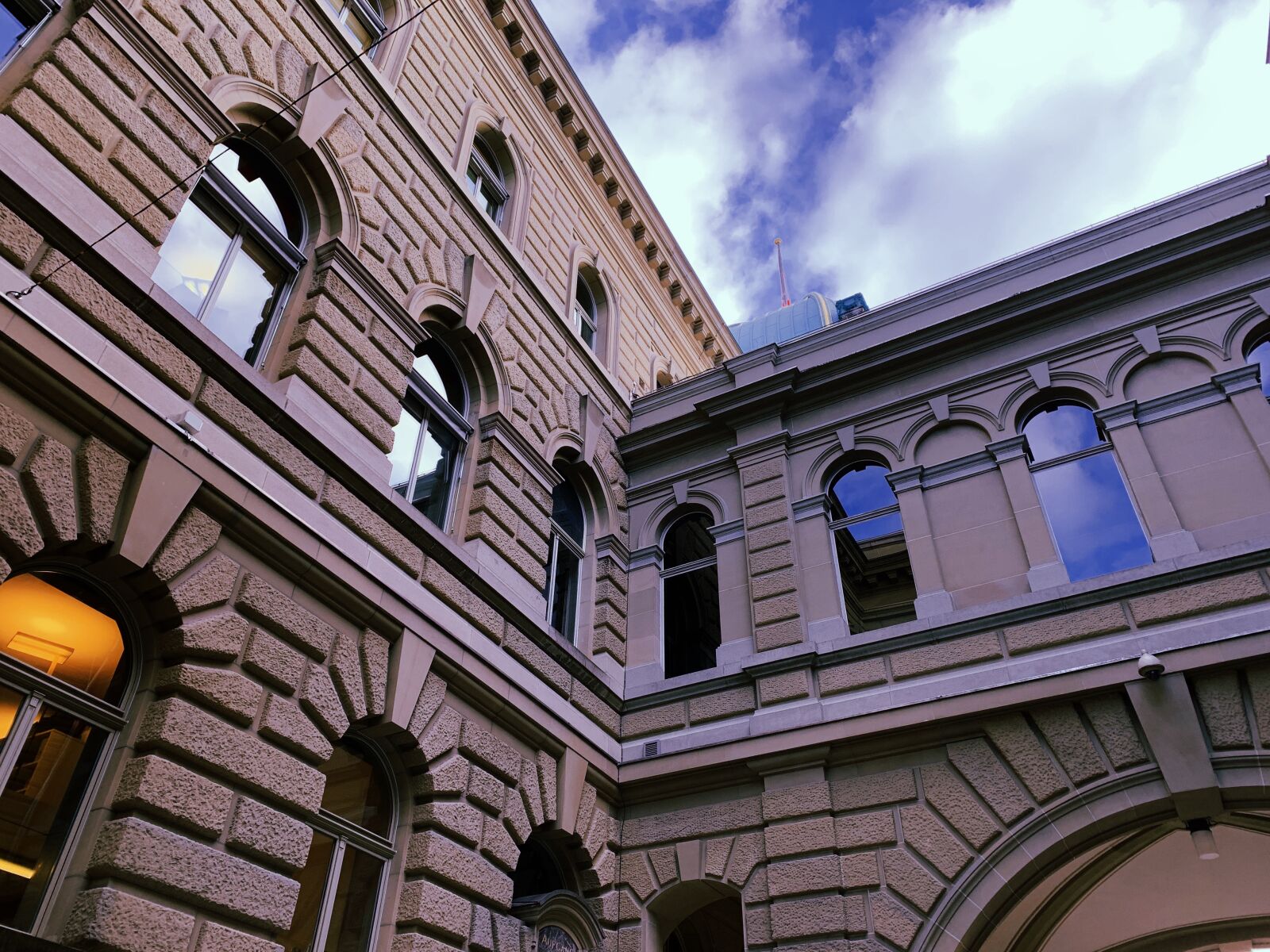 iPhone XS Max back dual camera 4.25mm f/1.8 sample photo. Bundeshaus, bern, switzerland photography