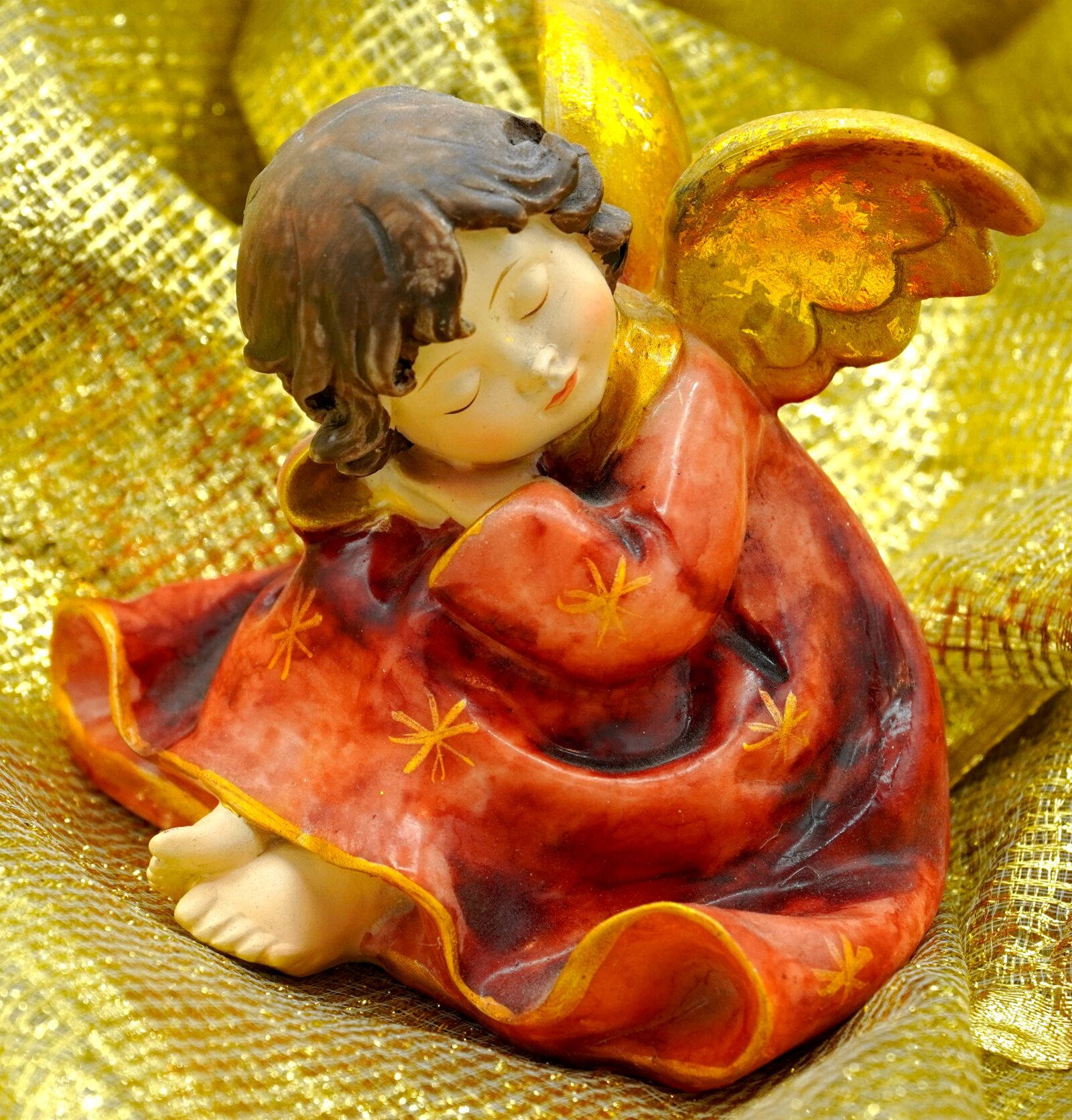 Sony E PZ 18-105mm F4 G OSS sample photo. Angel, figure, statue photography