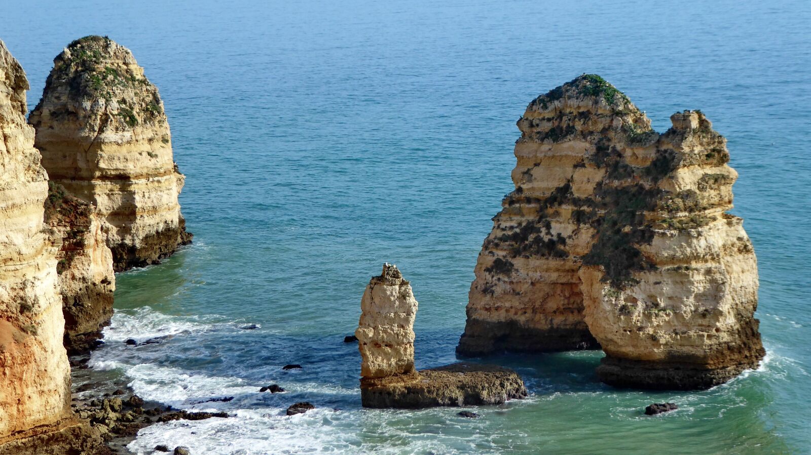 Panasonic Lumix DMC-ZS50 (Lumix DMC-TZ70) sample photo. Portugal, algarve, sea photography