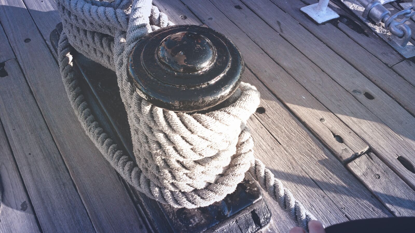 Motorola Moto X (2nd Gen) sample photo. Bollard, deck, rope photography