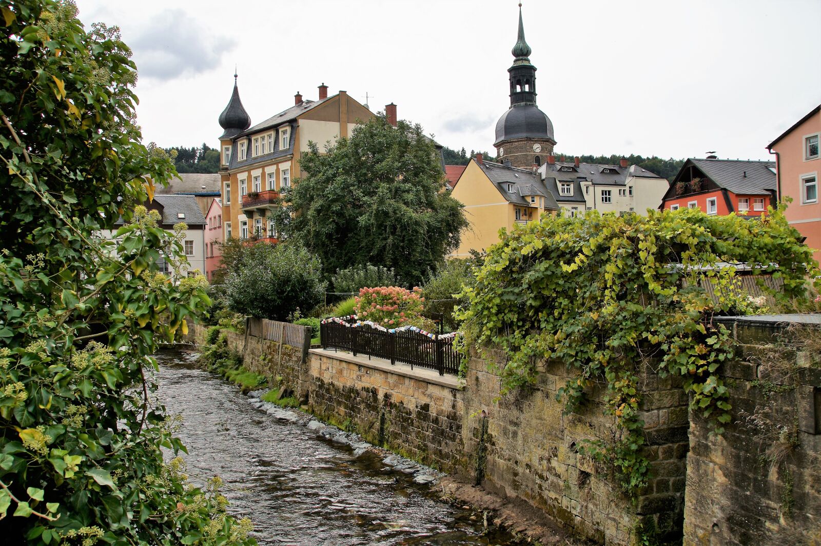 Sony SLT-A58 sample photo. Bad schandau, spa town photography