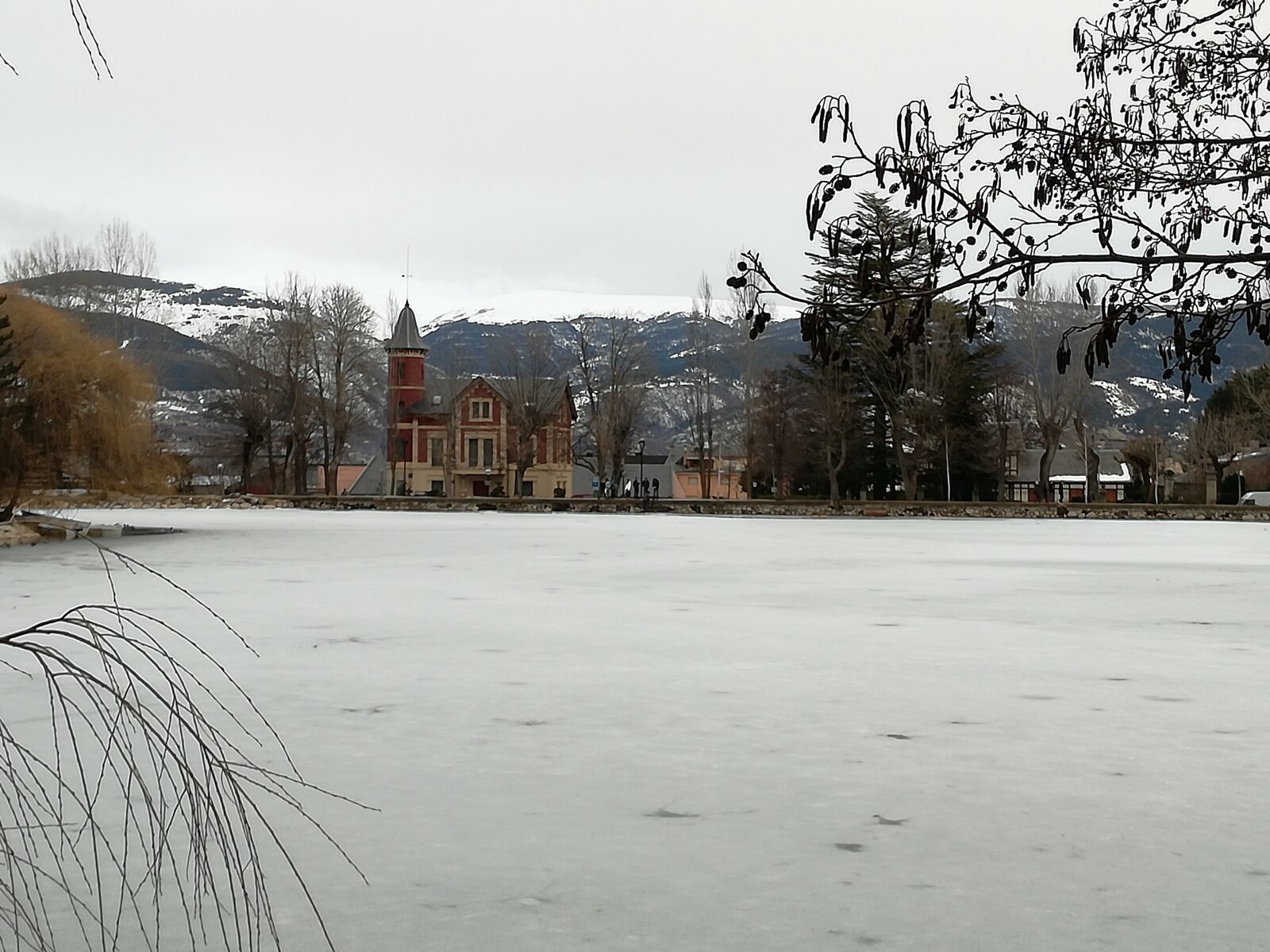 HUAWEI P9 LITE sample photo. Ice lake, winter, pyrenees photography