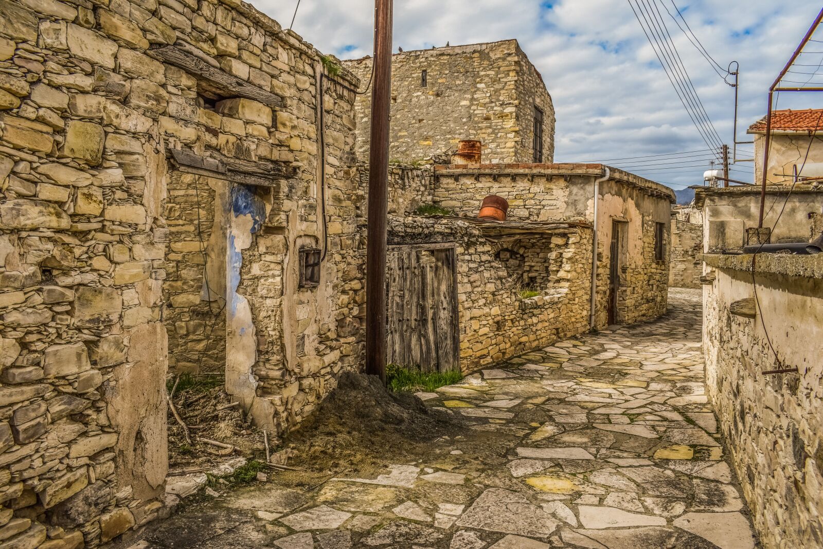 Nikon D3300 sample photo. House, old, architecture photography