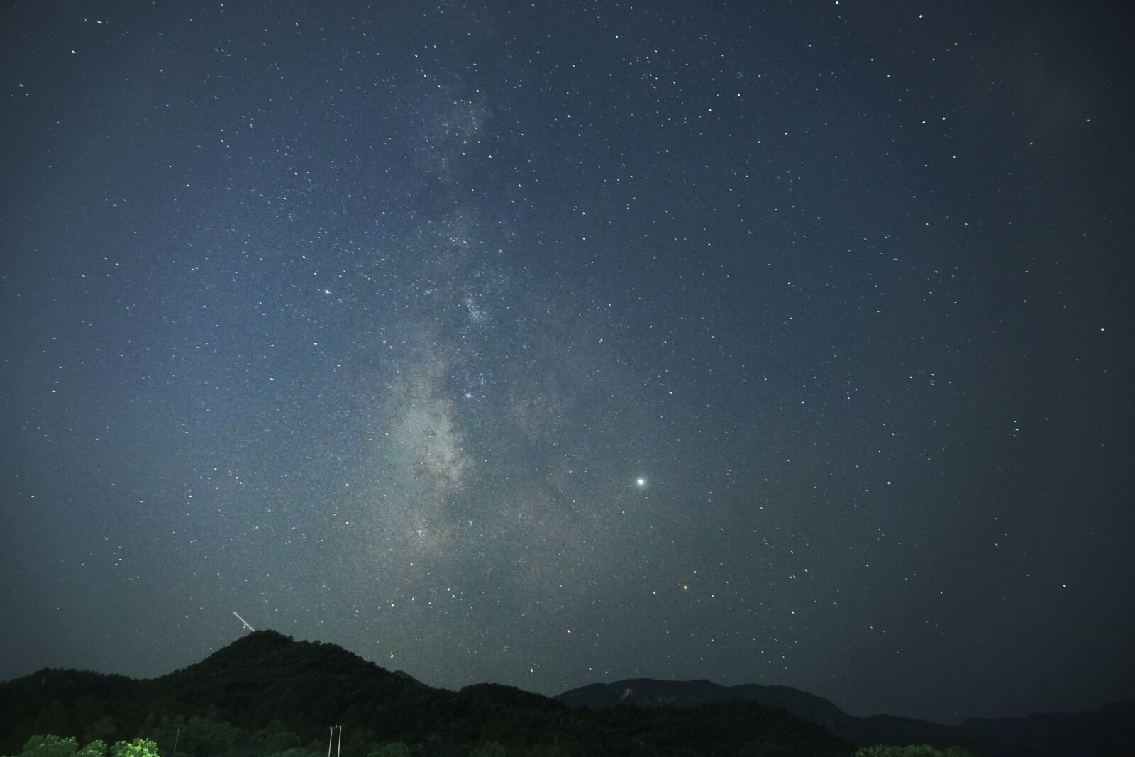Sony a6300 sample photo. The milky way, creek photography