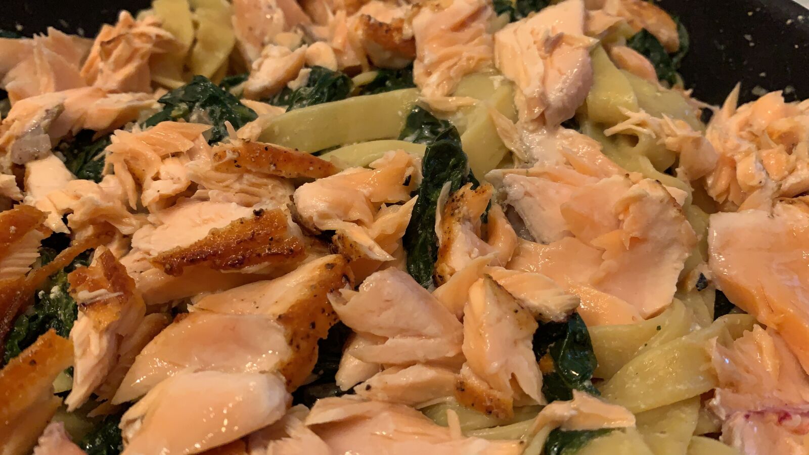 Apple iPhone XR sample photo. Salmon, pasta, eat photography