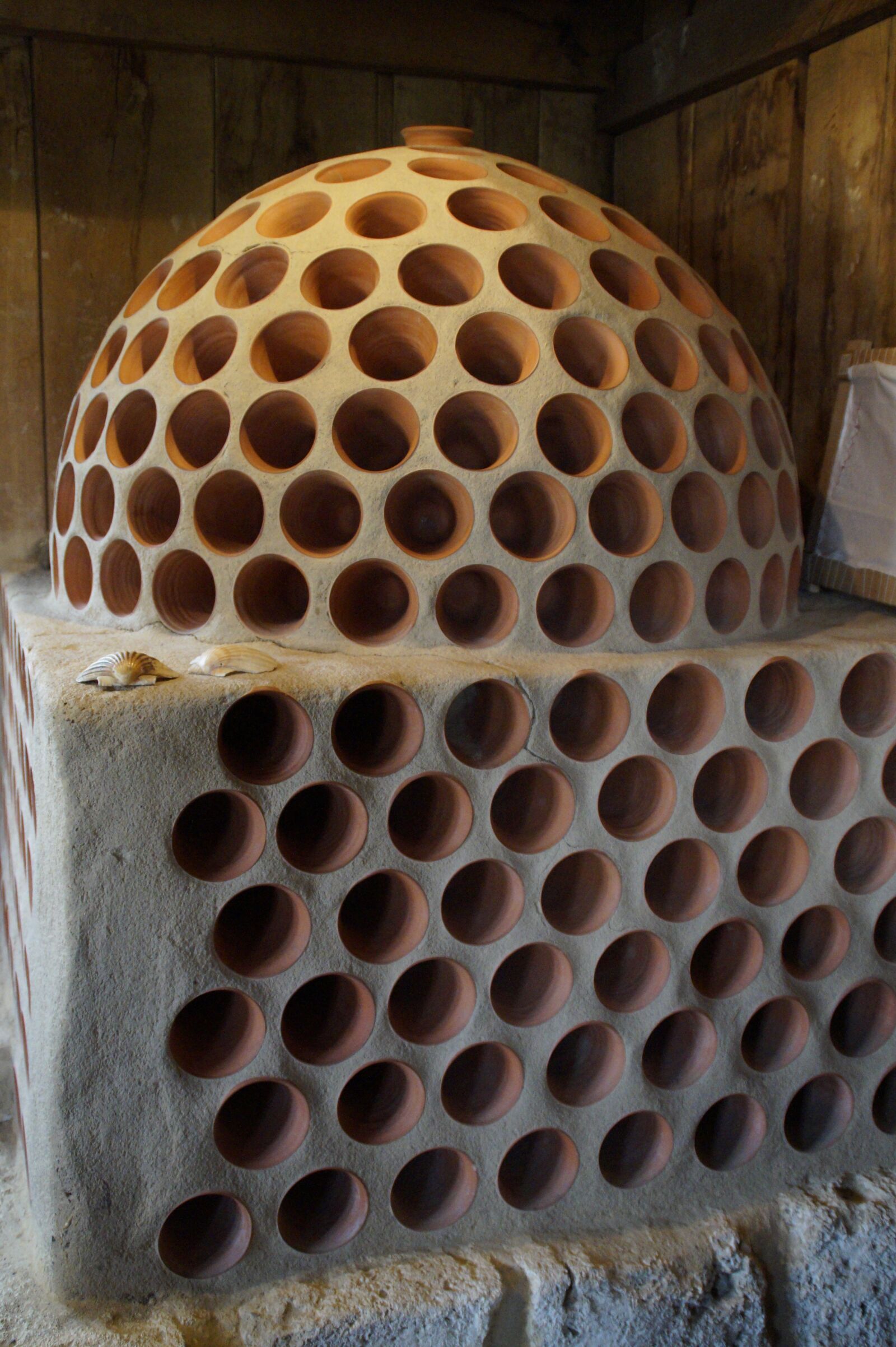 Sony SLT-A58 sample photo. Oven, heat, holes photography