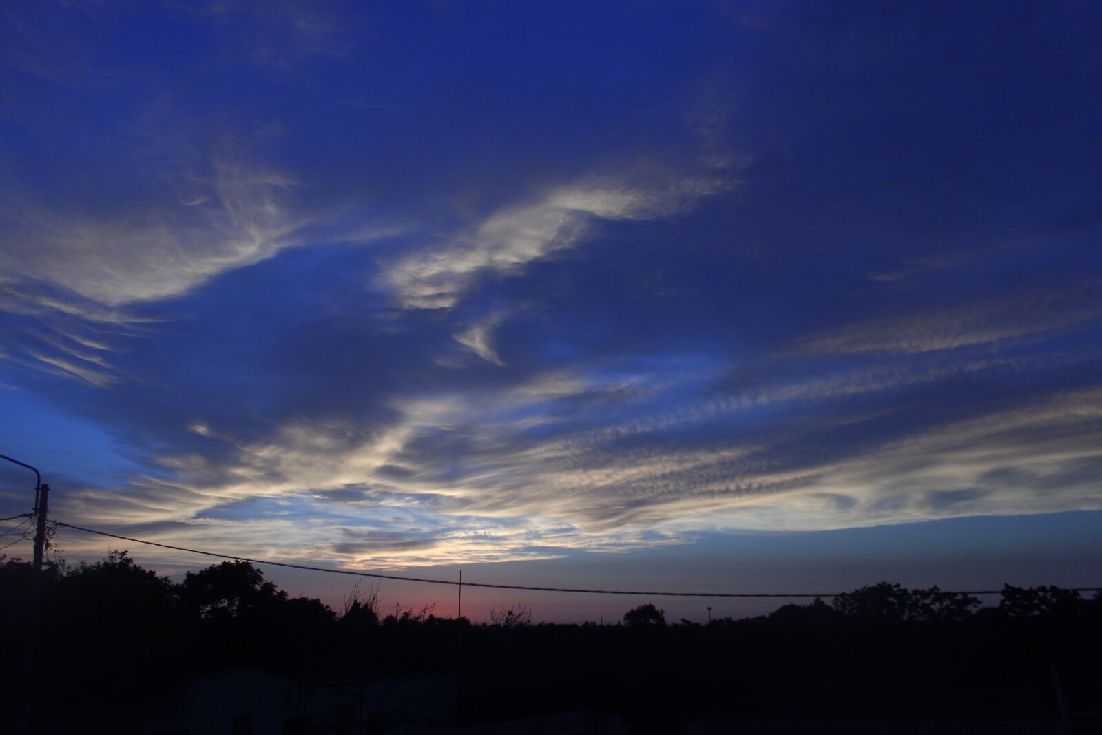 Canon EOS 600D (Rebel EOS T3i / EOS Kiss X5) sample photo. Blue, sky, blue sky photography
