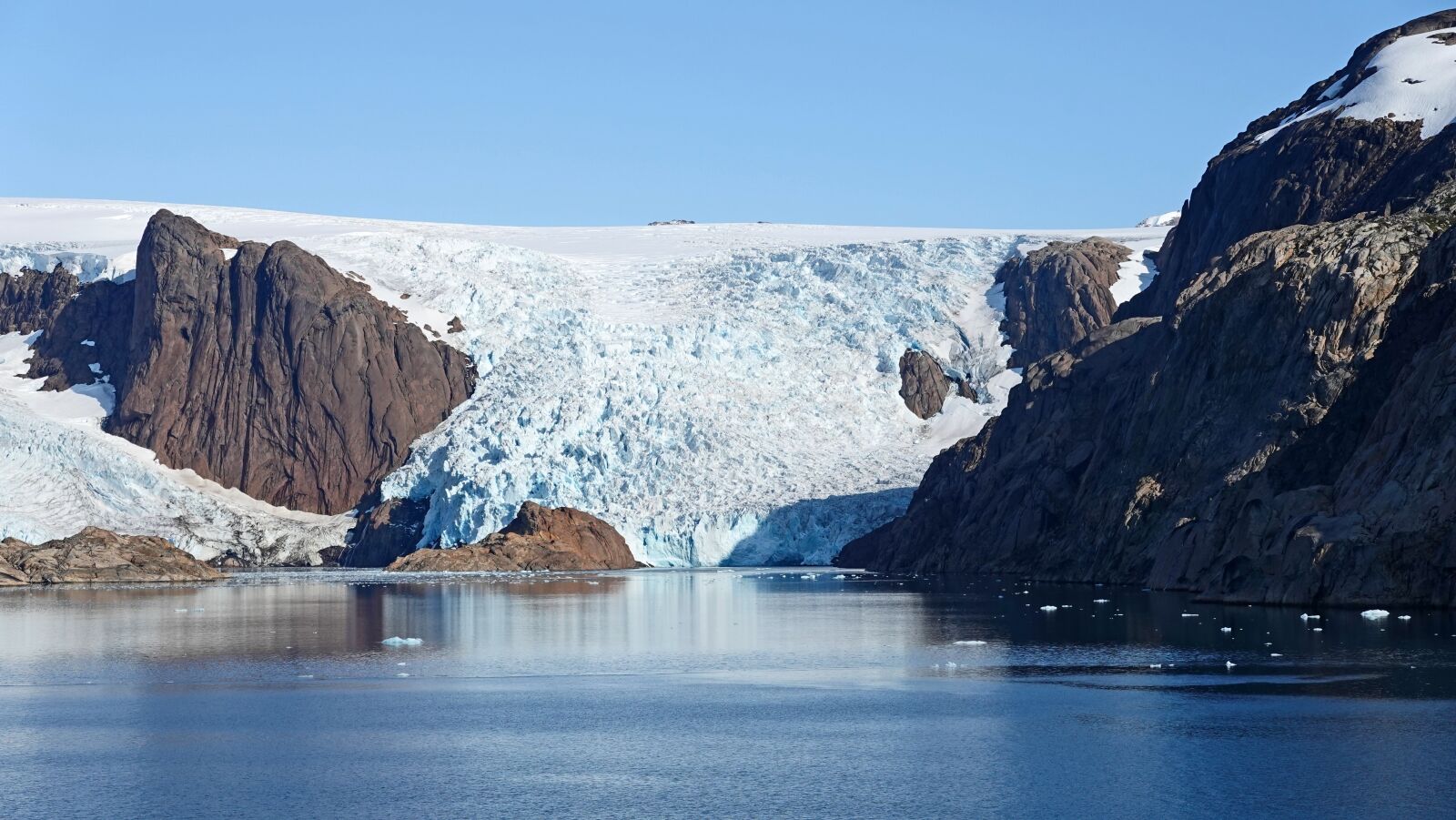Sony Cyber-shot DSC-RX100 VI sample photo. Iceberg, ice, prins christianssund photography