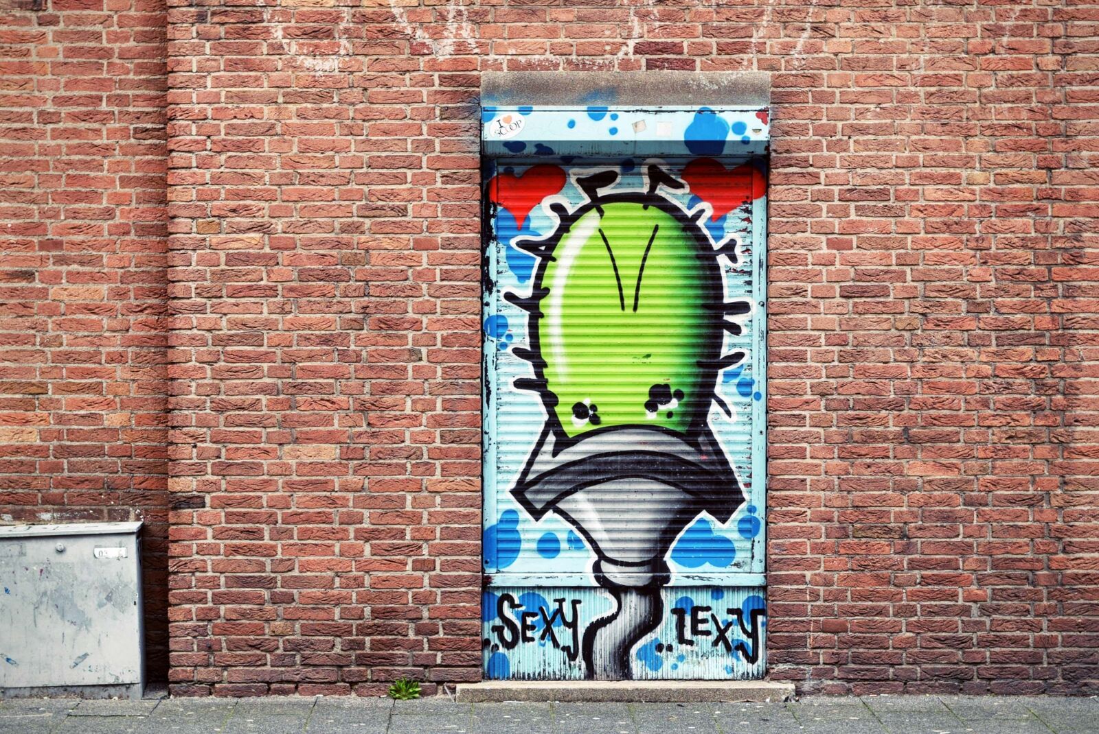 Nikon D3300 sample photo. Mural, graffiti, spray paint photography