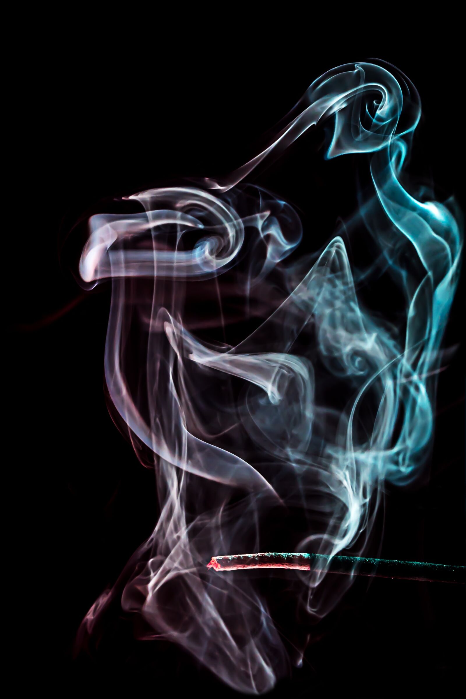 Nikon D500 sample photo. Smoke, light, mood photography
