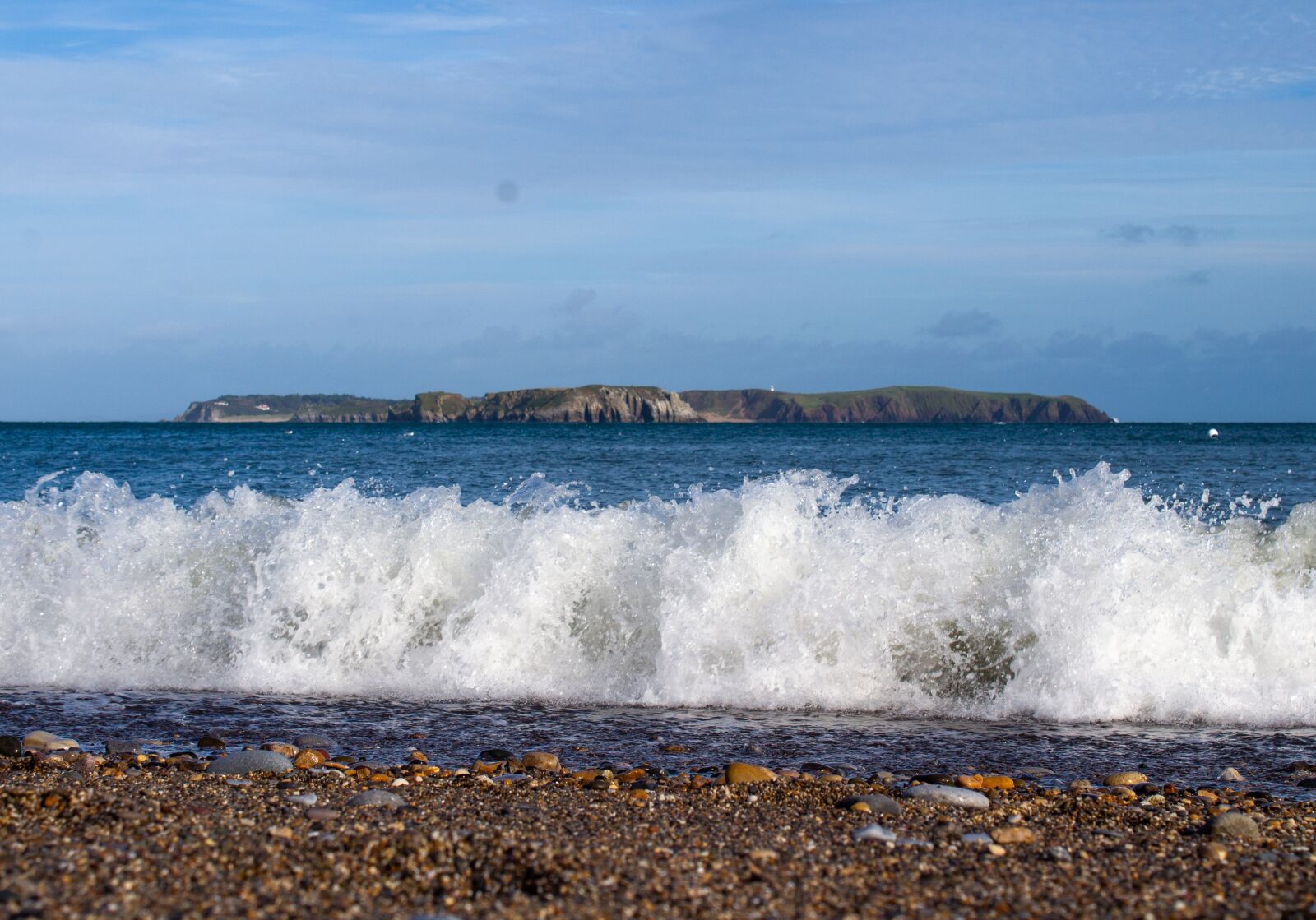 Canon EOS 1300D (EOS Rebel T6 / EOS Kiss X80) sample photo. Sea, waves, coast photography