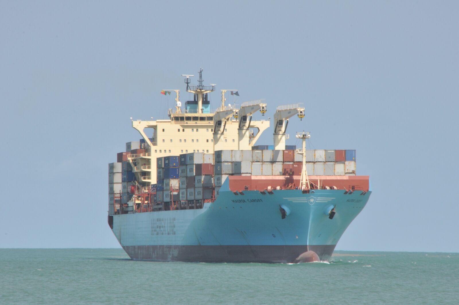 Nikon D90 sample photo. Ship, sea, cargo photography