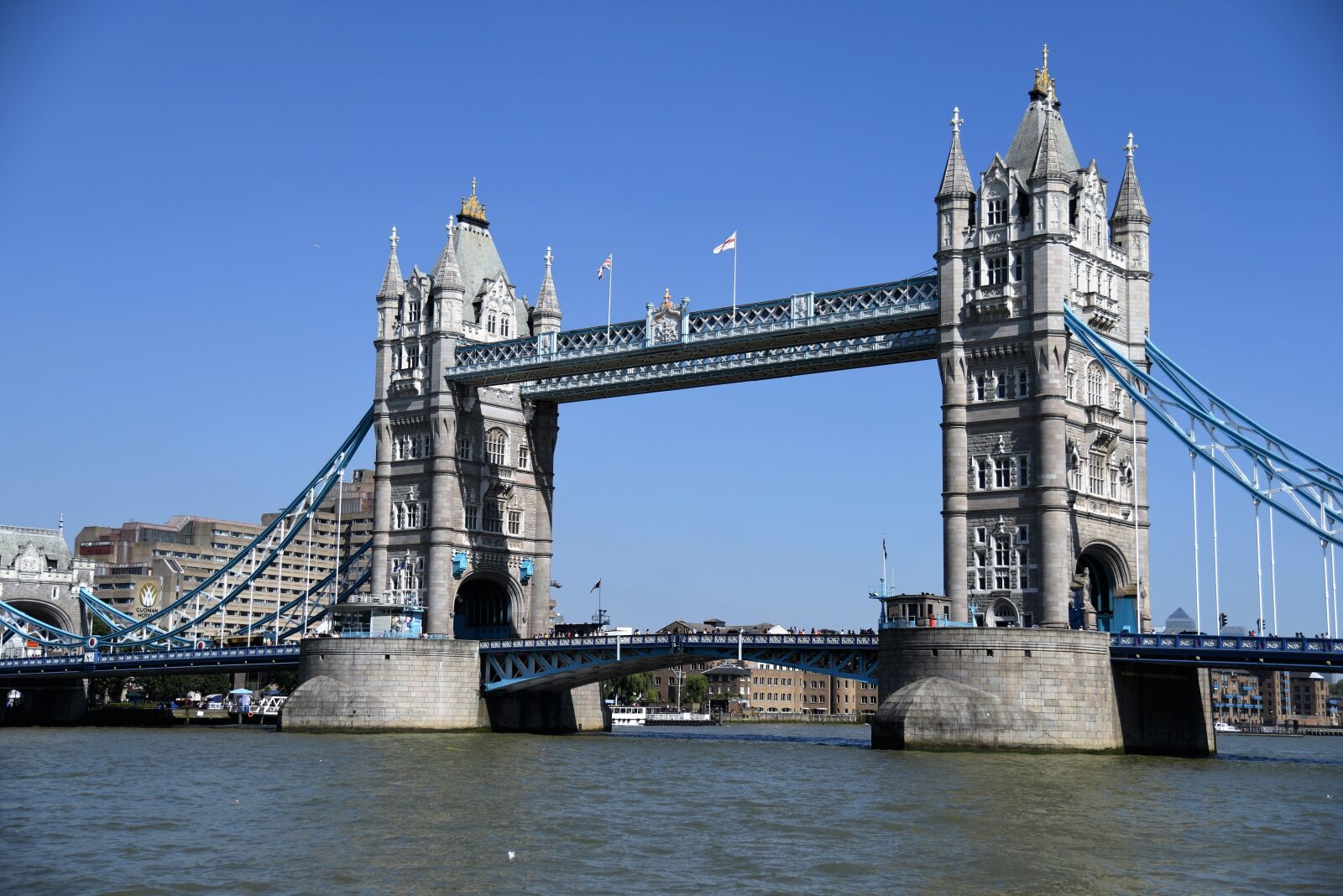 Nikon D750 sample photo. Theme, bridge, tourism photography