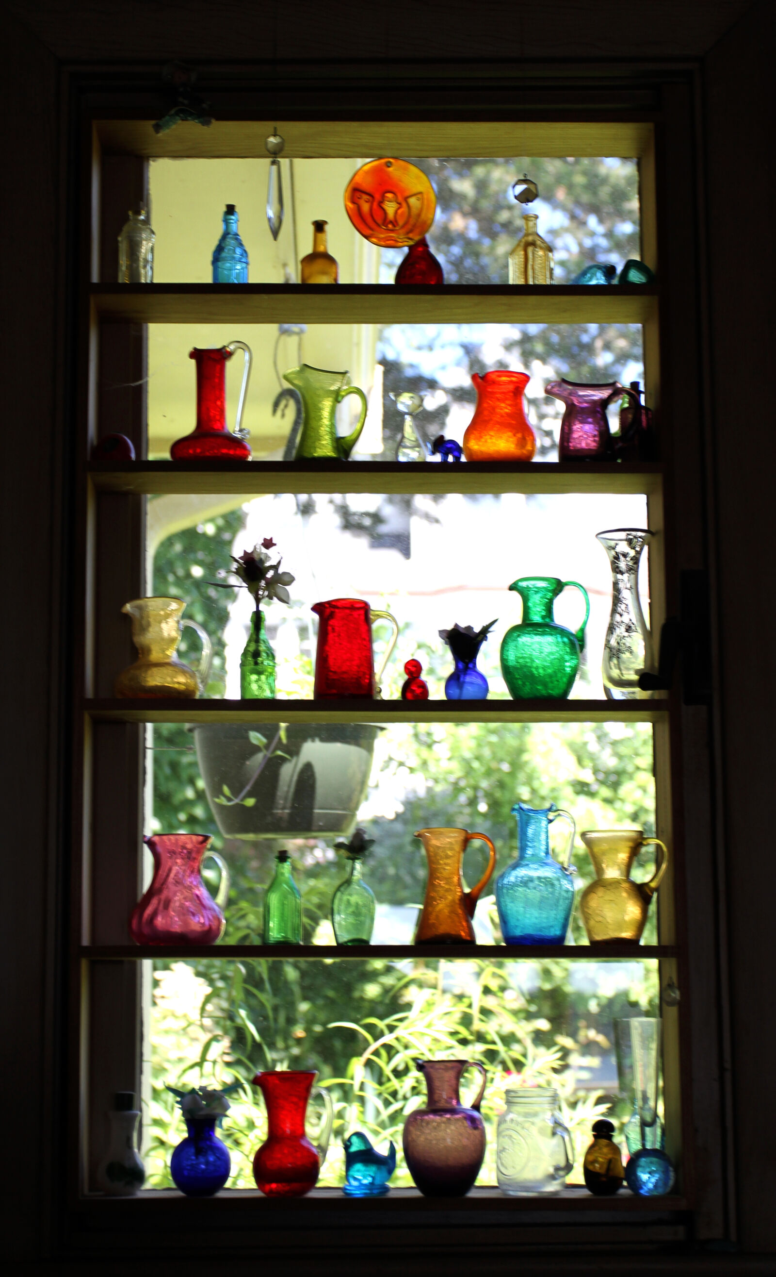 Canon EOS 7D sample photo. Glass, jars, stained, glass photography