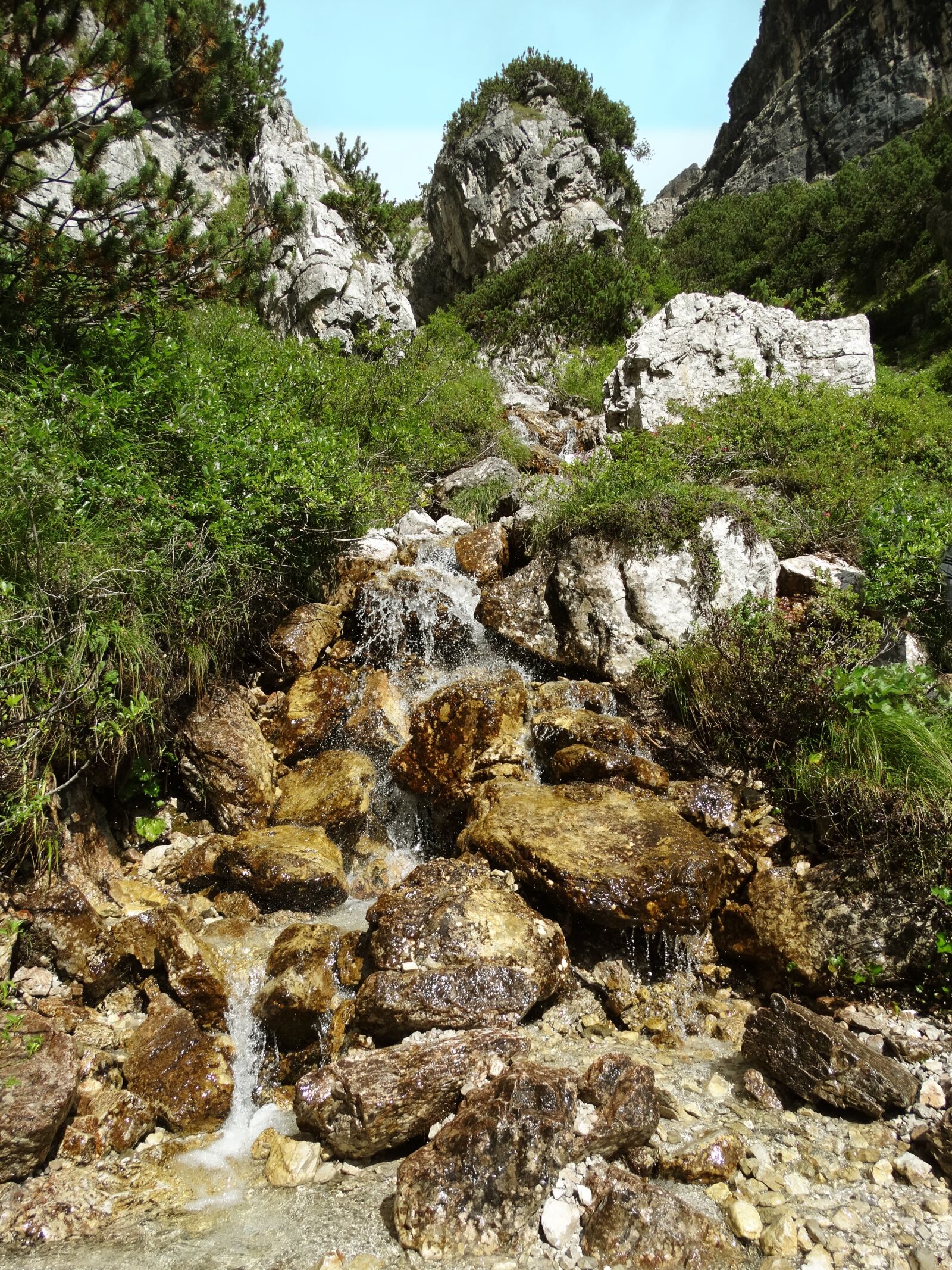 Sony Cyber-shot DSC-HX300 sample photo. Waterfall, water, mountain photography