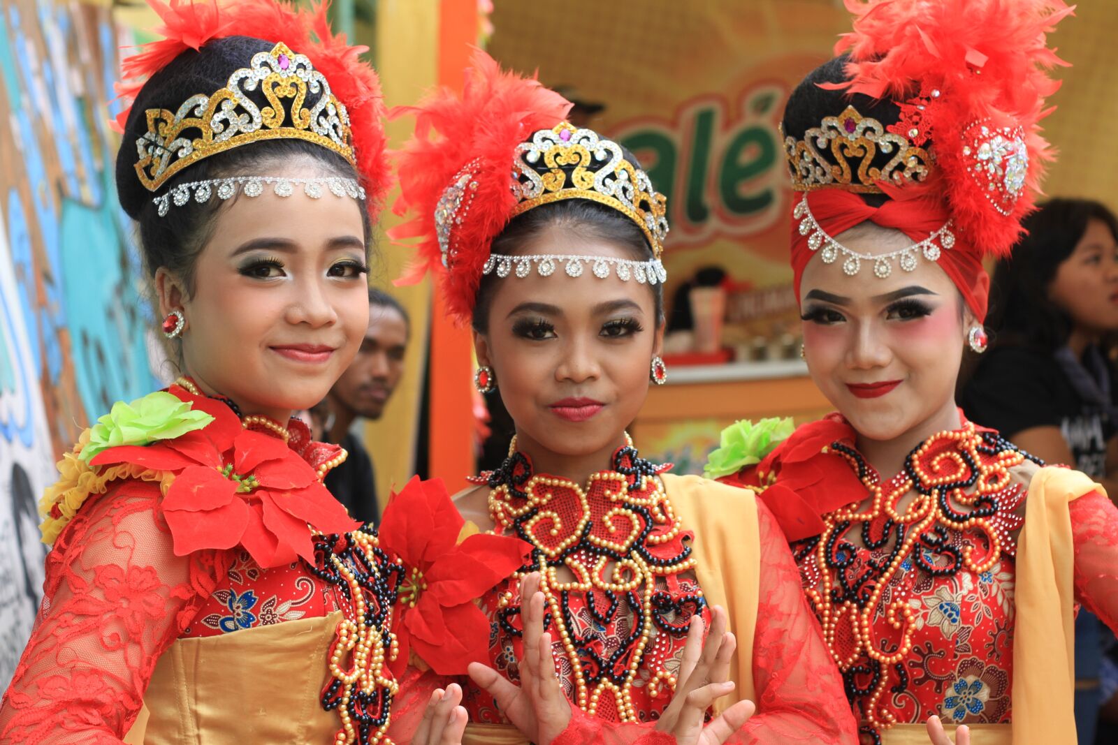 Canon EOS 7D + Canon EF 50mm F1.8 II sample photo. Dancer, girls, indonesian photography