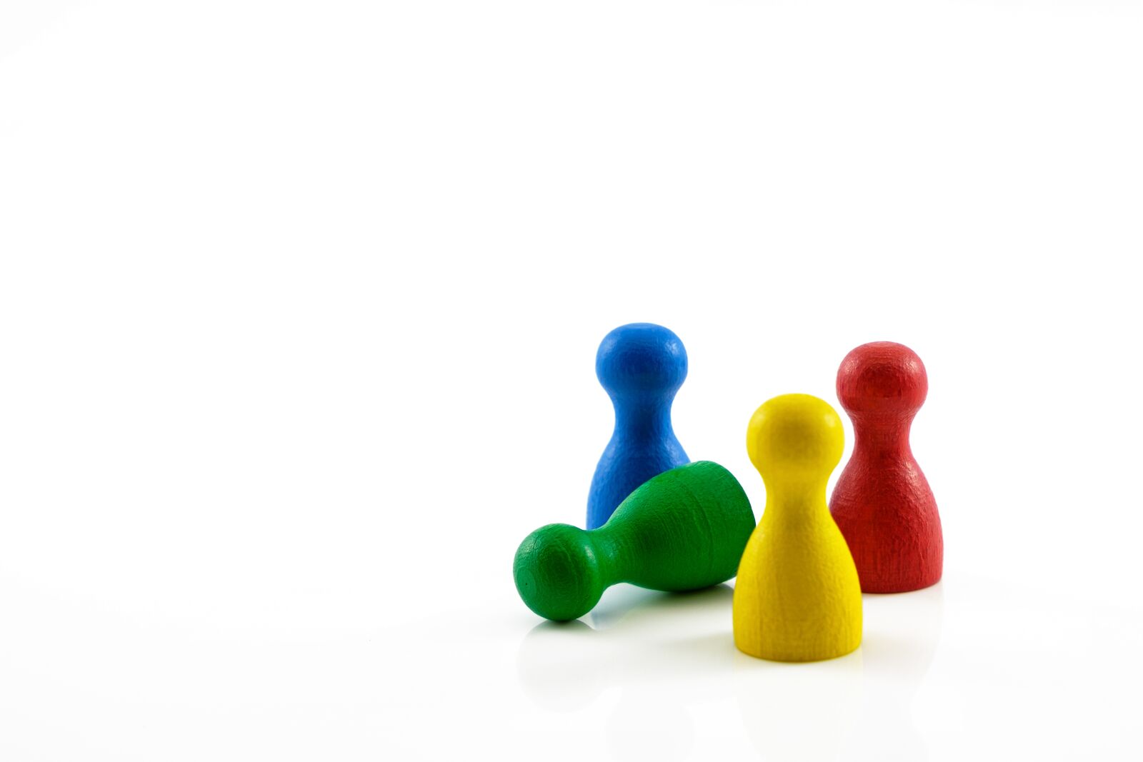 Fujifilm X-T2 sample photo. Wooden manikin, males, figures photography