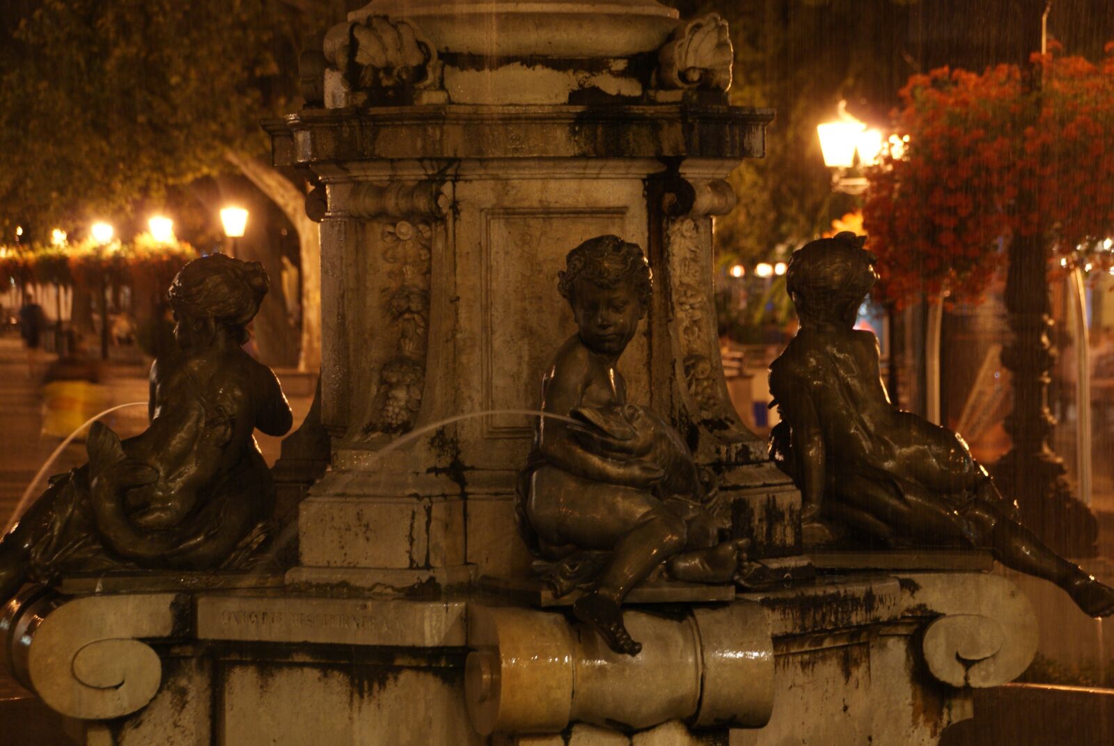 Sony Alpha DSLR-A230 sample photo. Fountain, bratislava, night photography