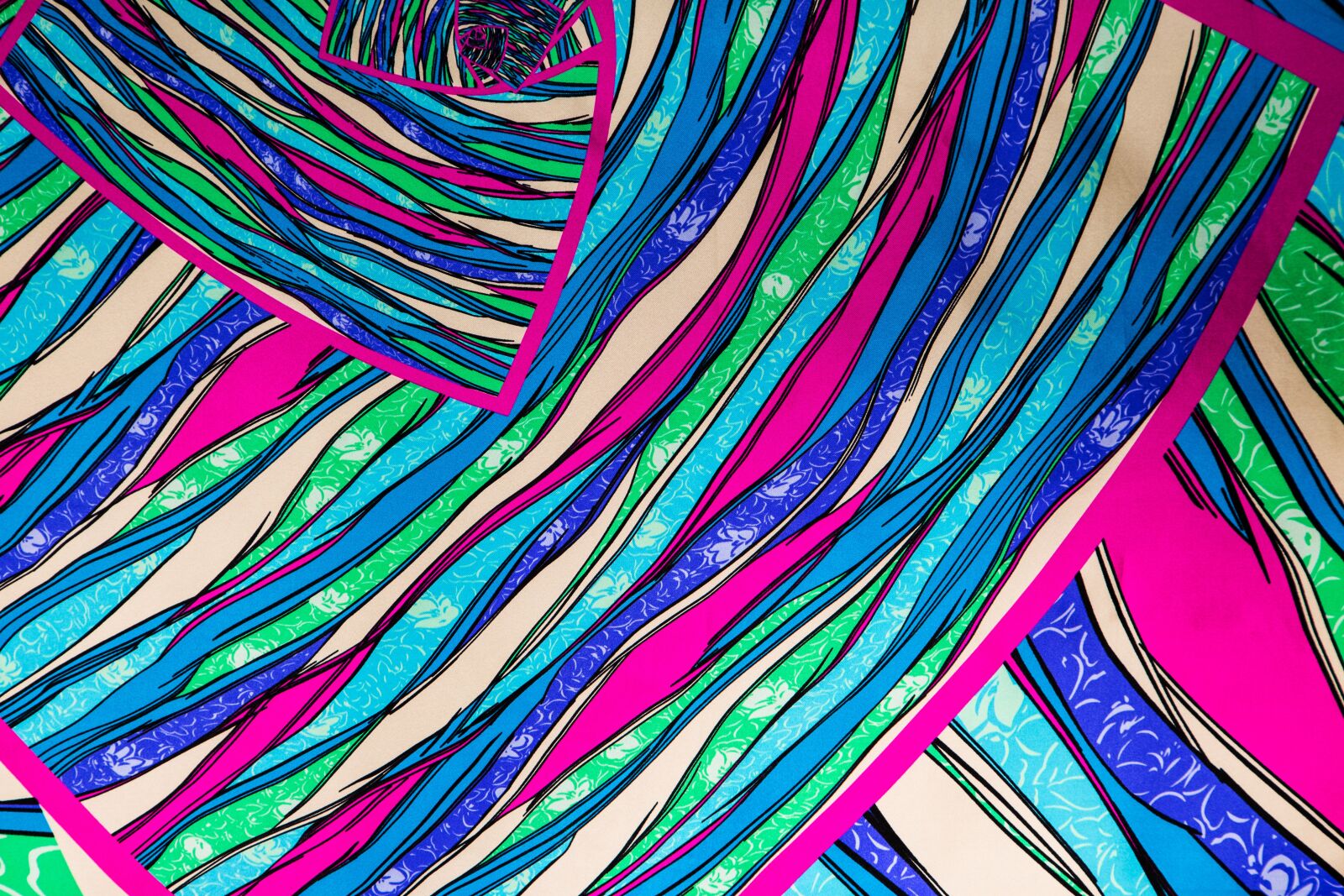 Canon EOS 6D + Canon EF 24-105mm F4L IS USM sample photo. Color, colorful, fabric photography