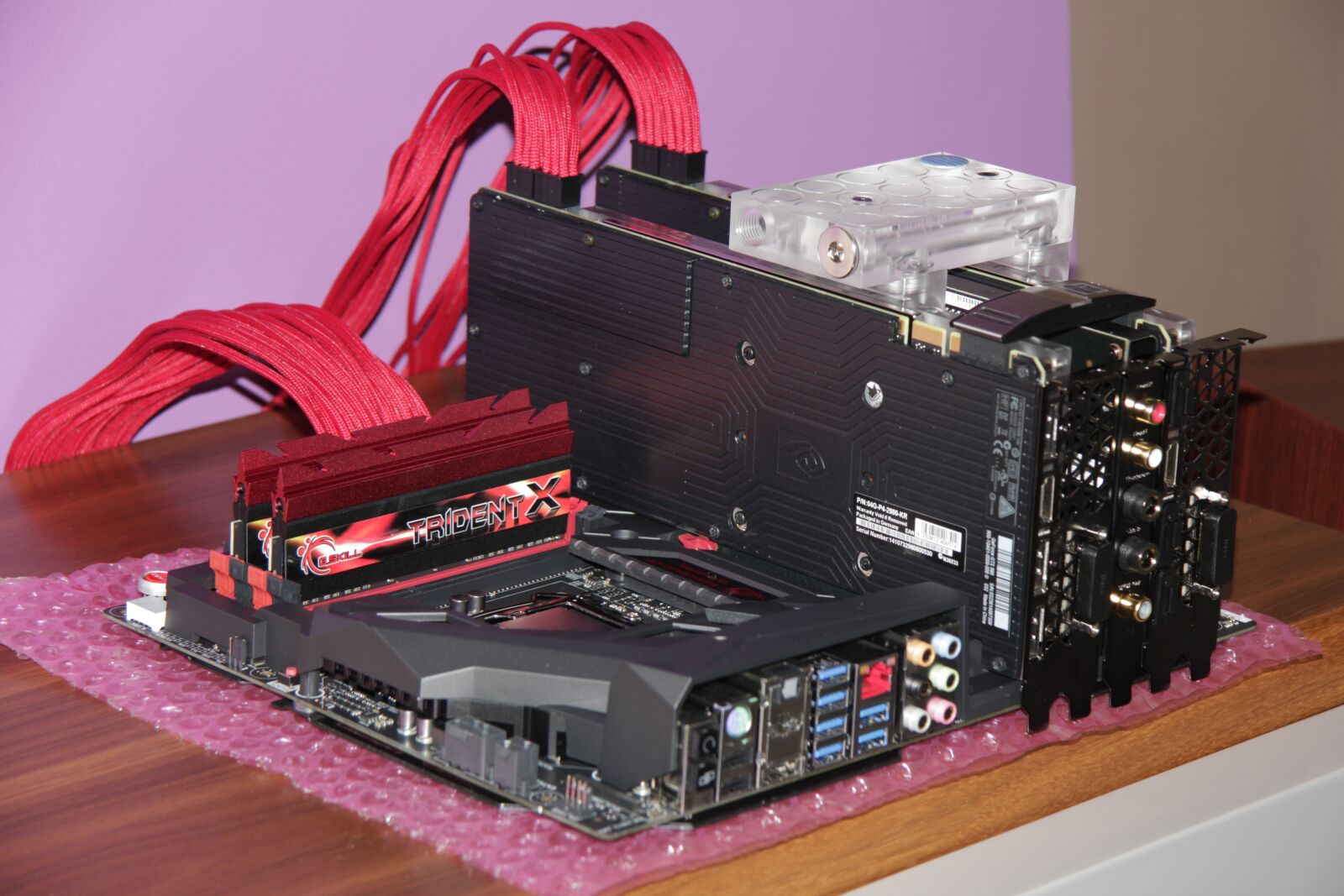 Canon EOS 550D (EOS Rebel T2i / EOS Kiss X4) sample photo. Watercooling, pc, computer photography