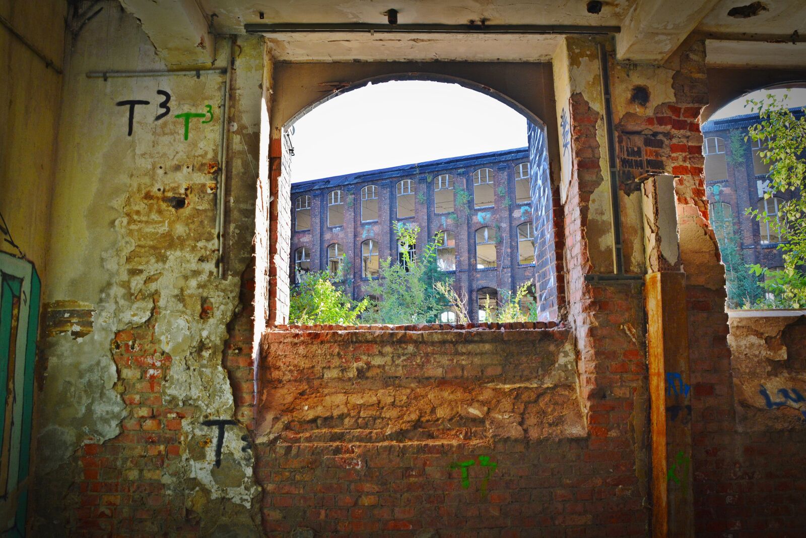 Nikon D5200 sample photo. Lost places, factory, pforphoto photography