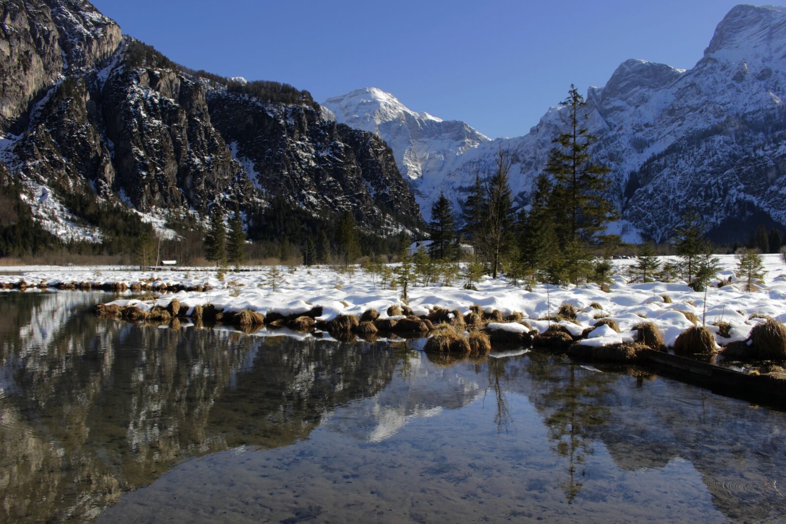 Canon EOS 100D (EOS Rebel SL1 / EOS Kiss X7) sample photo. Mountains, lake, landscape photography