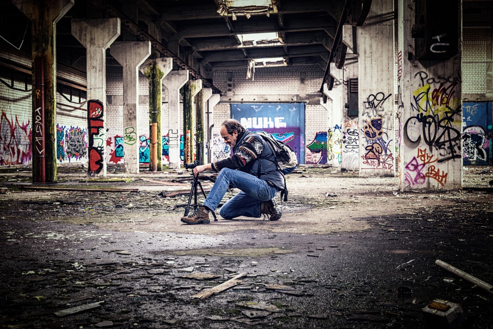 Nikon D3300 sample photo. Lost places, hall, abandoned photography