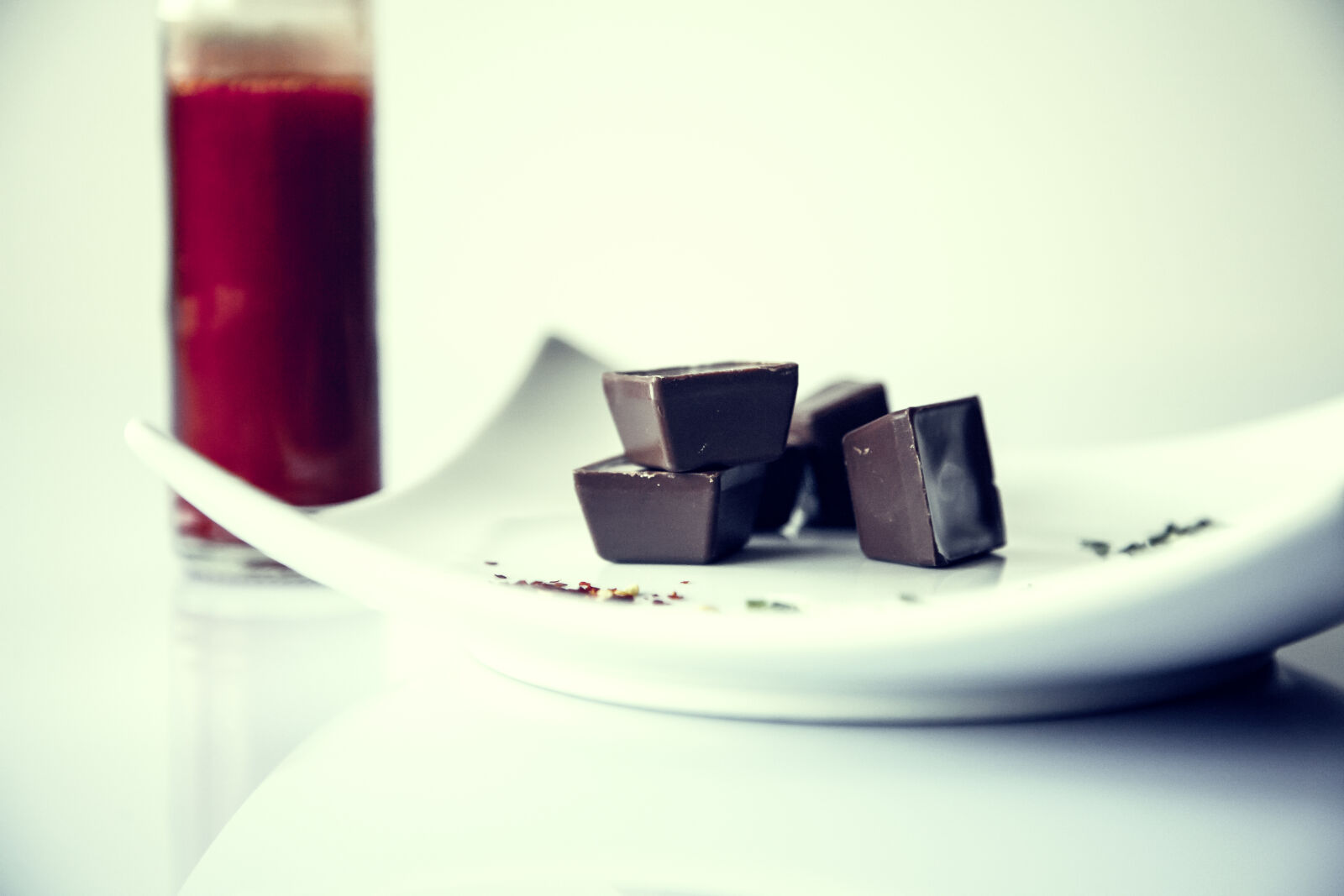 Canon EOS 5D sample photo. Plate, dessert, sweets, chocolates photography