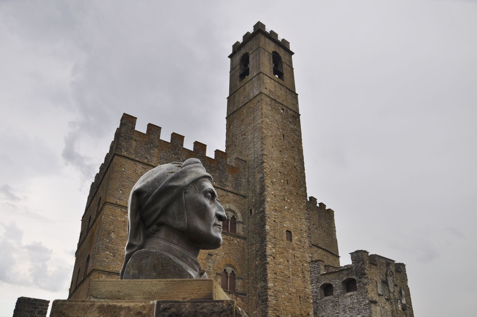 Nikon D5000 sample photo. Castle, tuscany, dante photography
