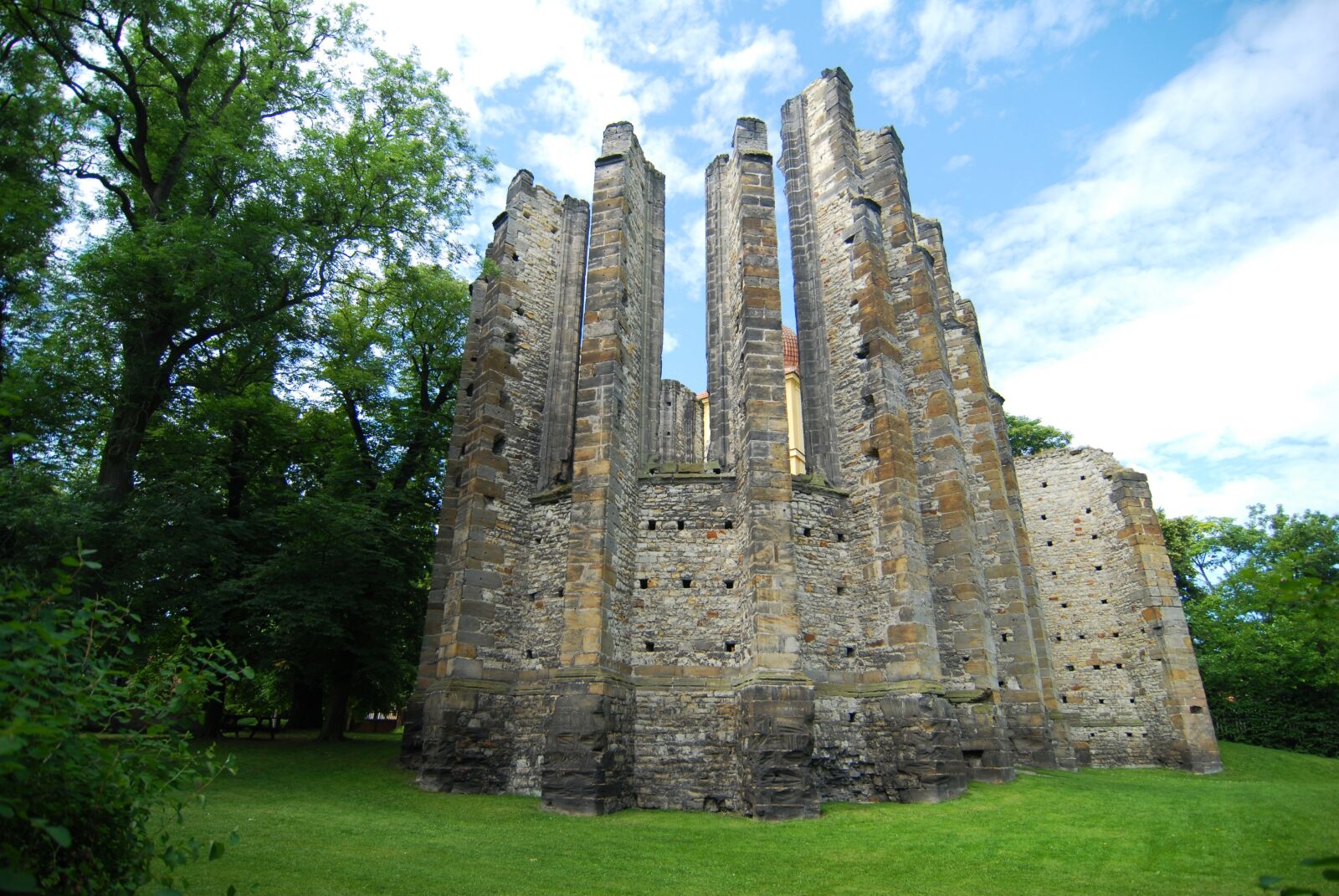 Nikon D200 sample photo. The ruins of the photography