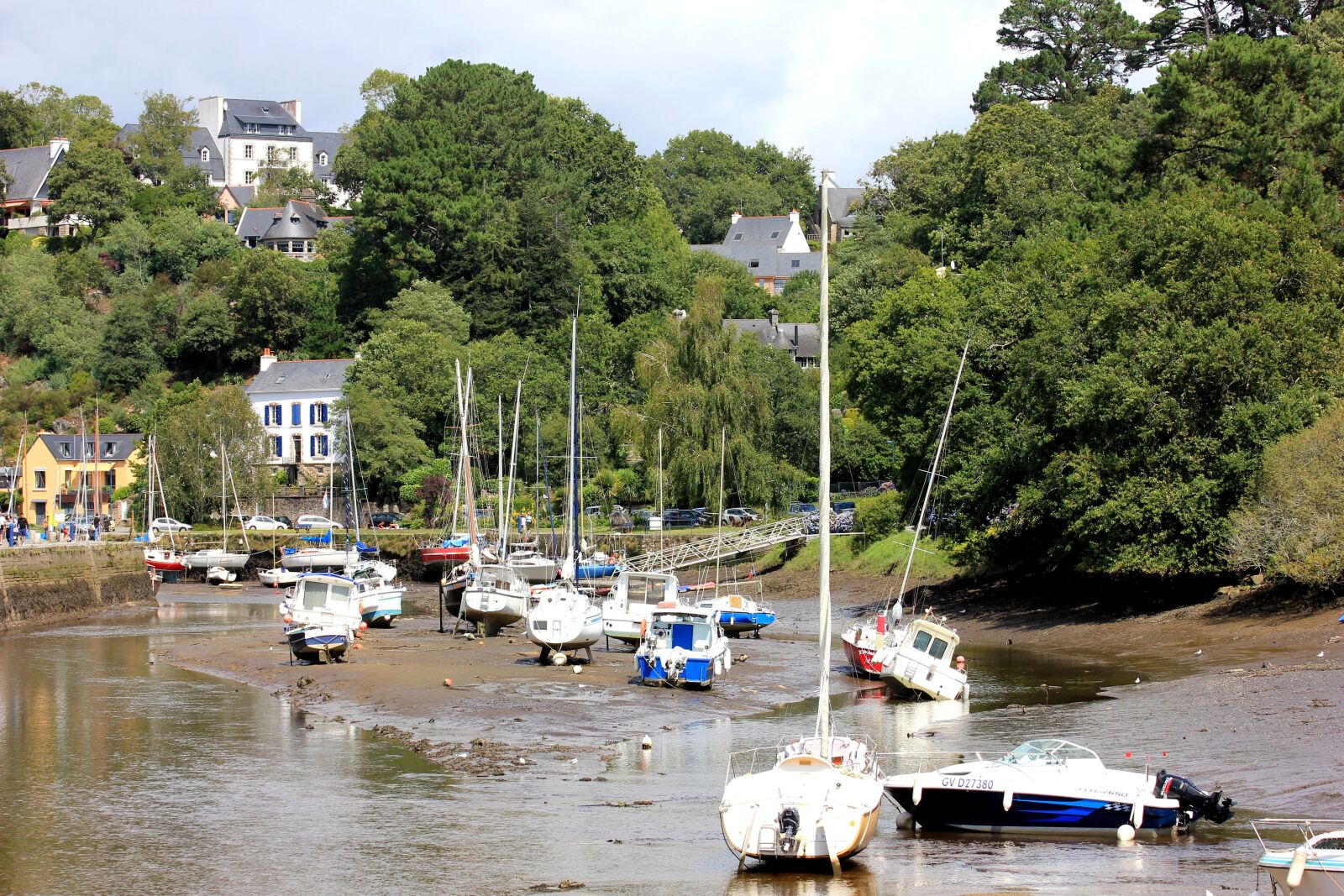 Canon EOS 550D (EOS Rebel T2i / EOS Kiss X4) sample photo. Port, boat, brittany photography