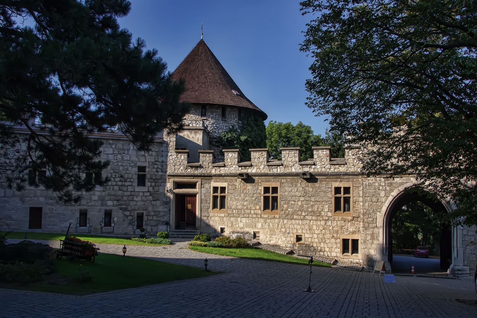 Canon EOS 600D (Rebel EOS T3i / EOS Kiss X5) sample photo. Smolenice, slovakia, lock photography