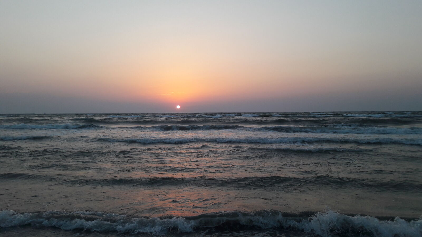 Samsung Galaxy A5(2016) sample photo. Black, sea, summer, vibes photography