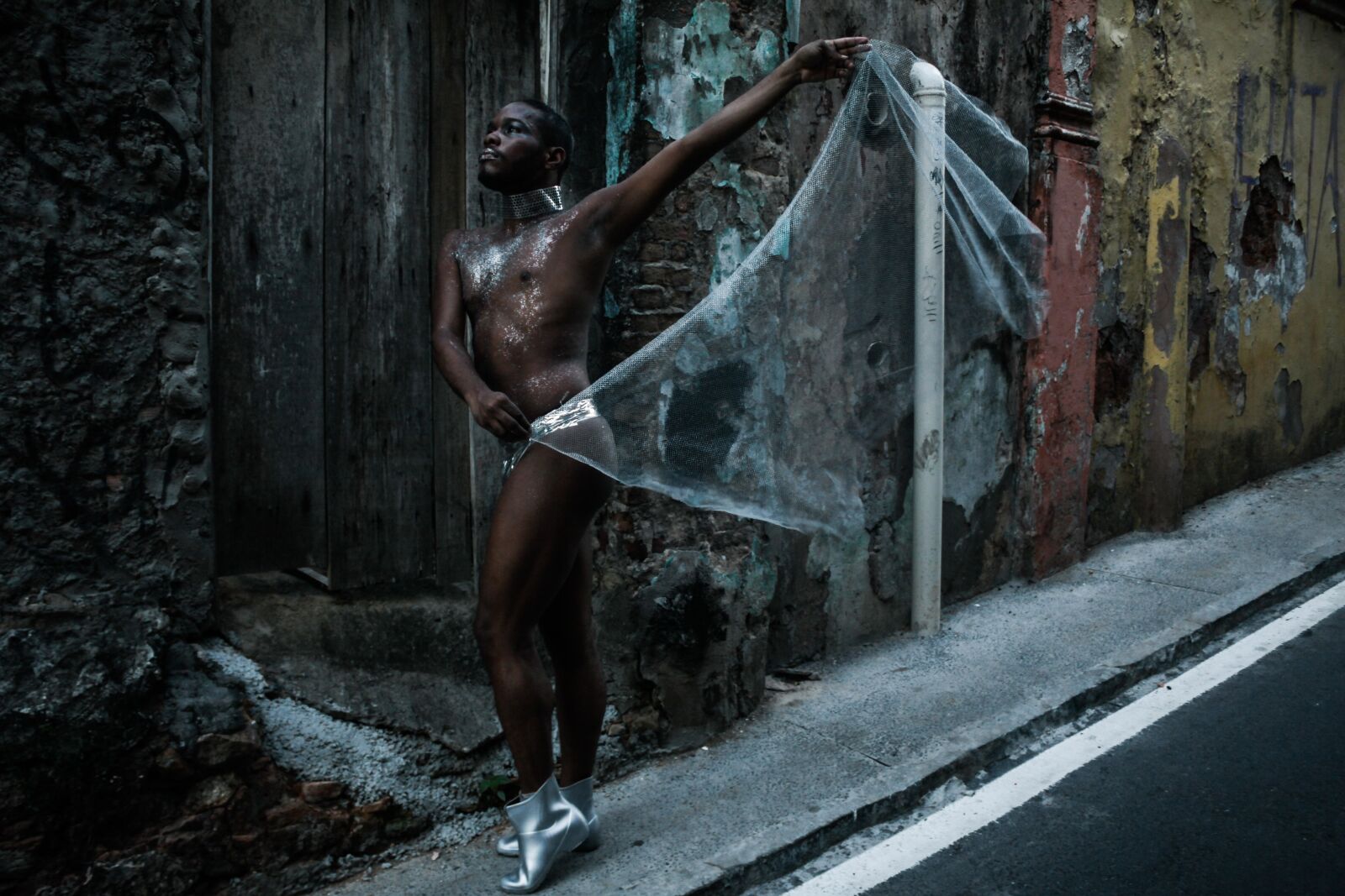 Canon EOS 550D (EOS Rebel T2i / EOS Kiss X4) sample photo. African, futurism, black photography