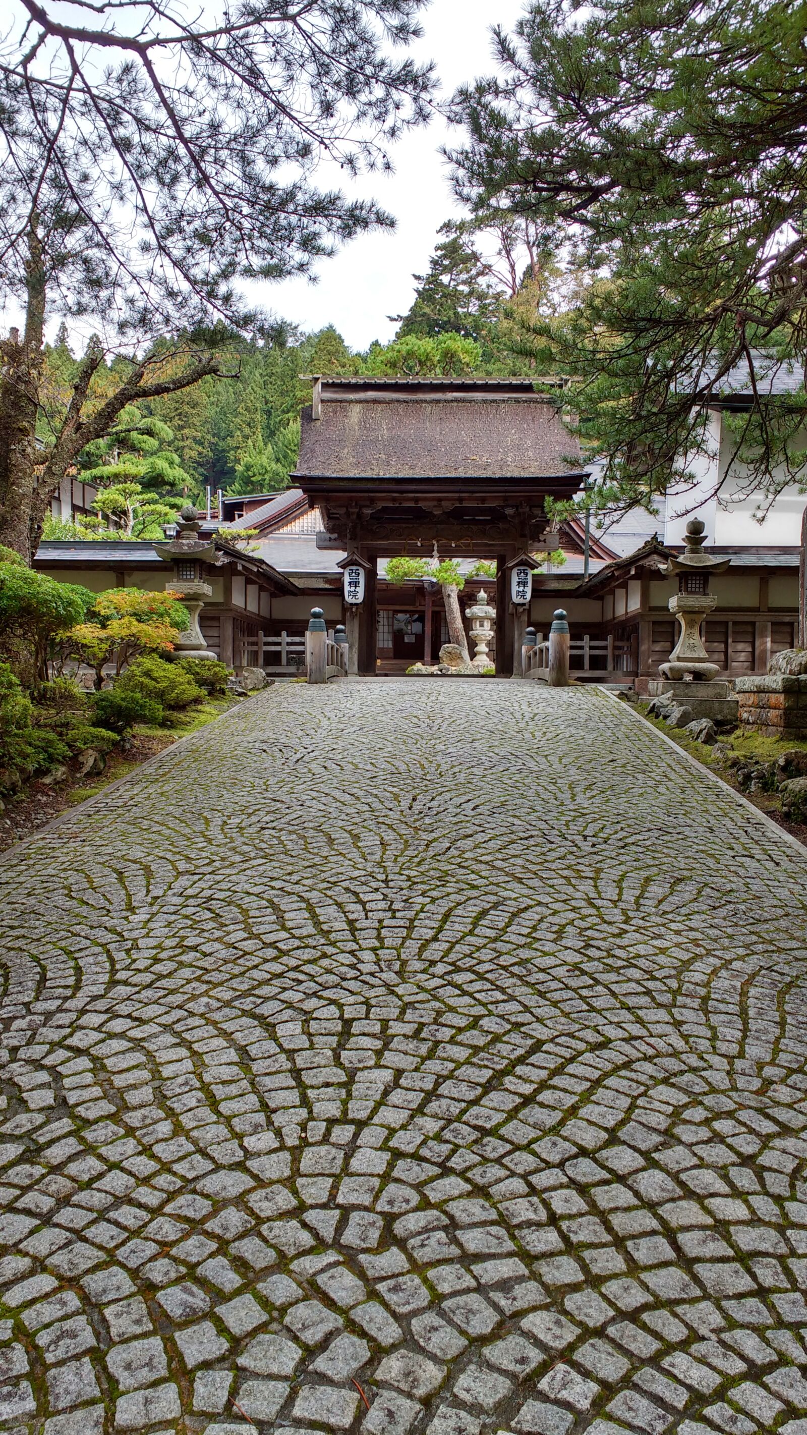 Motorola MotoG3 sample photo. Japan, koyasan, mount koya photography