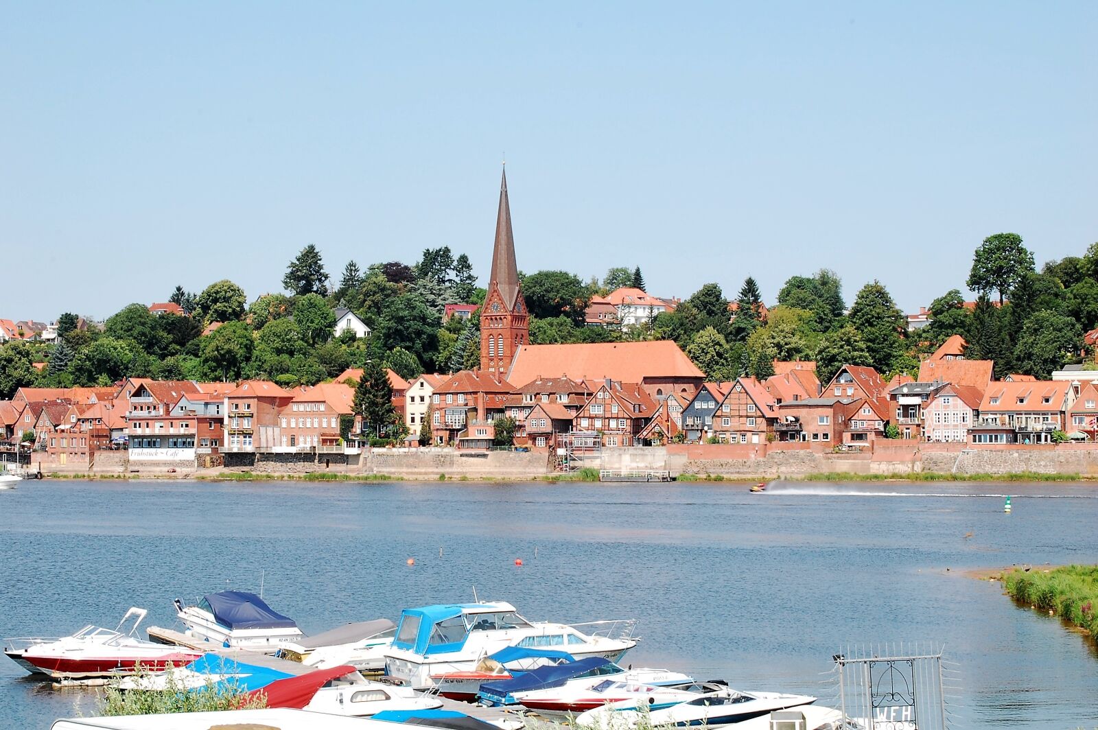 Nikon D40 sample photo. Lauenburg, elbe, historically photography