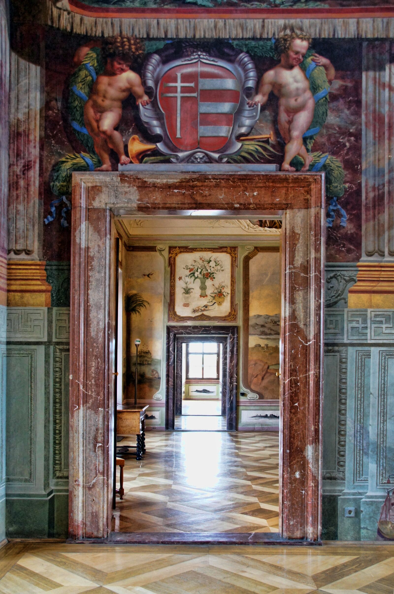 Sony Alpha DSLR-A580 sample photo. Concluded trojans, door, passage photography