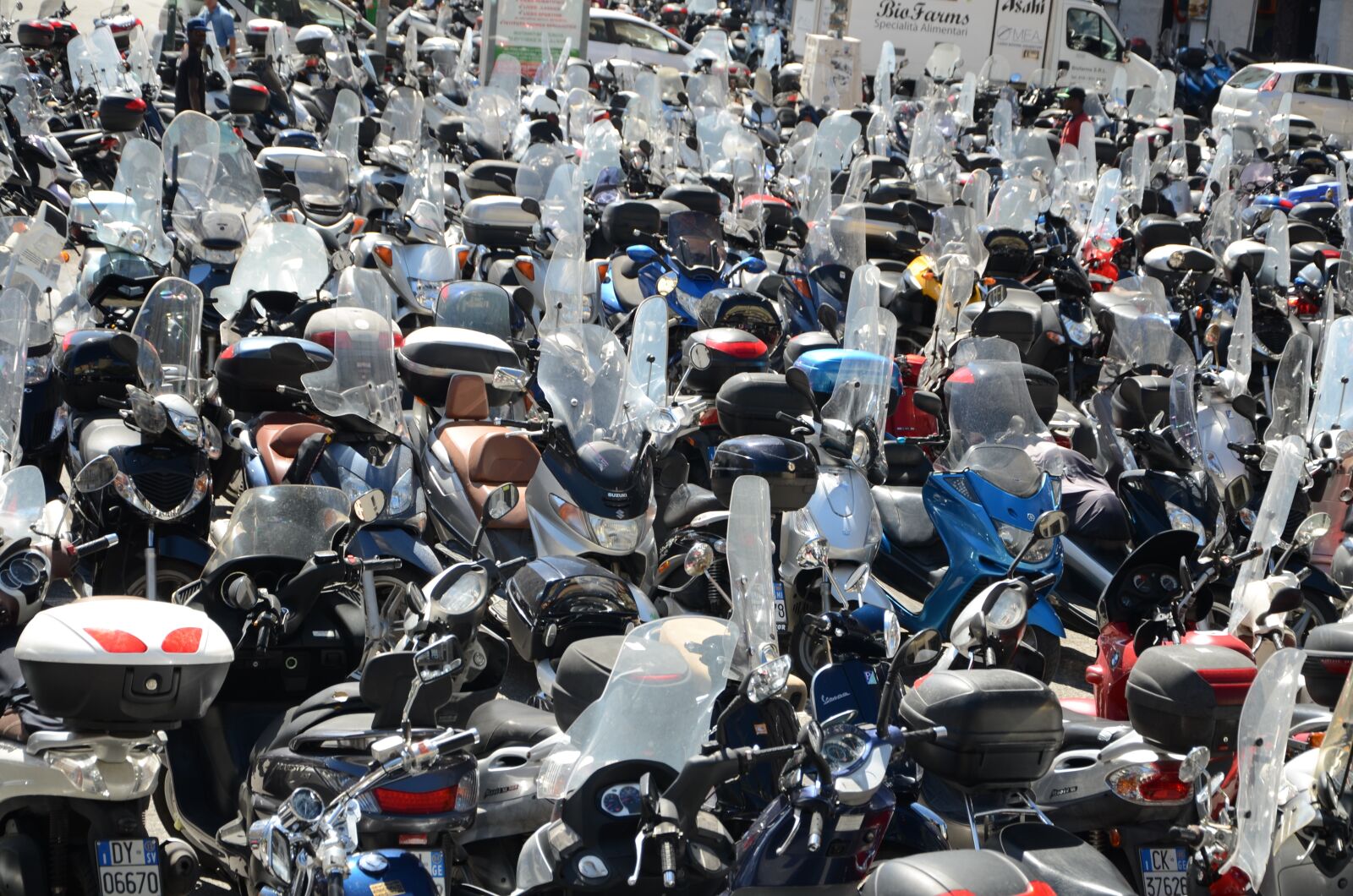 Nikon D5100 sample photo. Parking, scooter, scooters photography