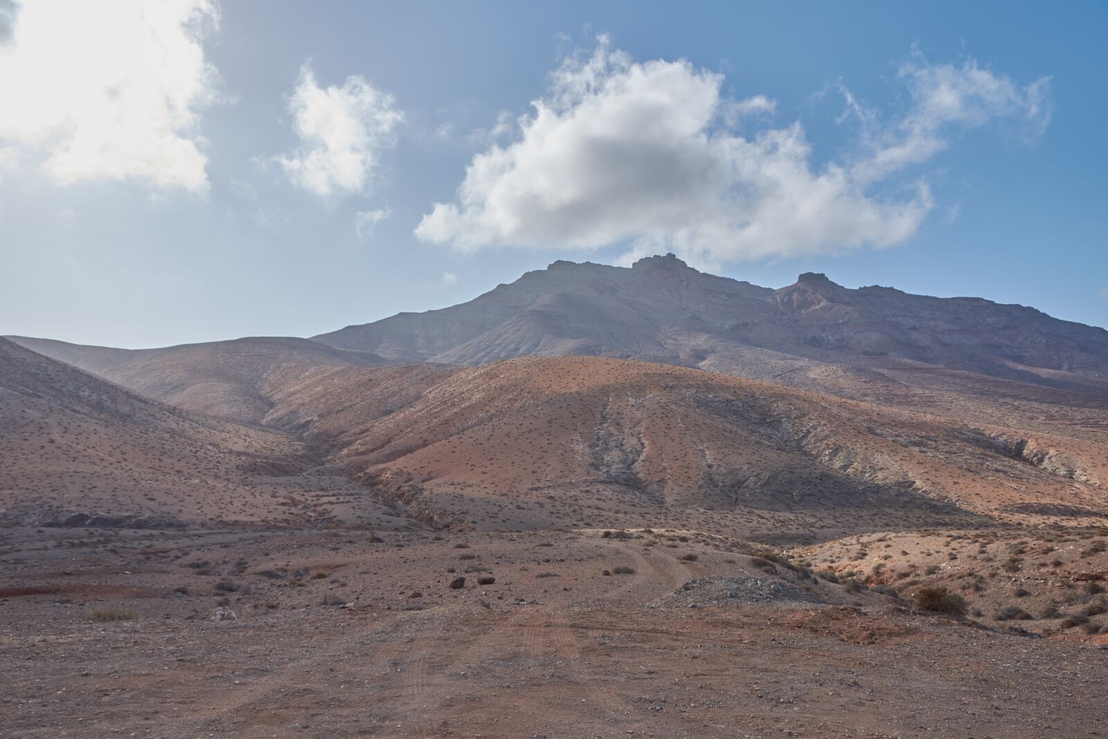 Nikon D7200 sample photo. Hill, lava, volcano island photography