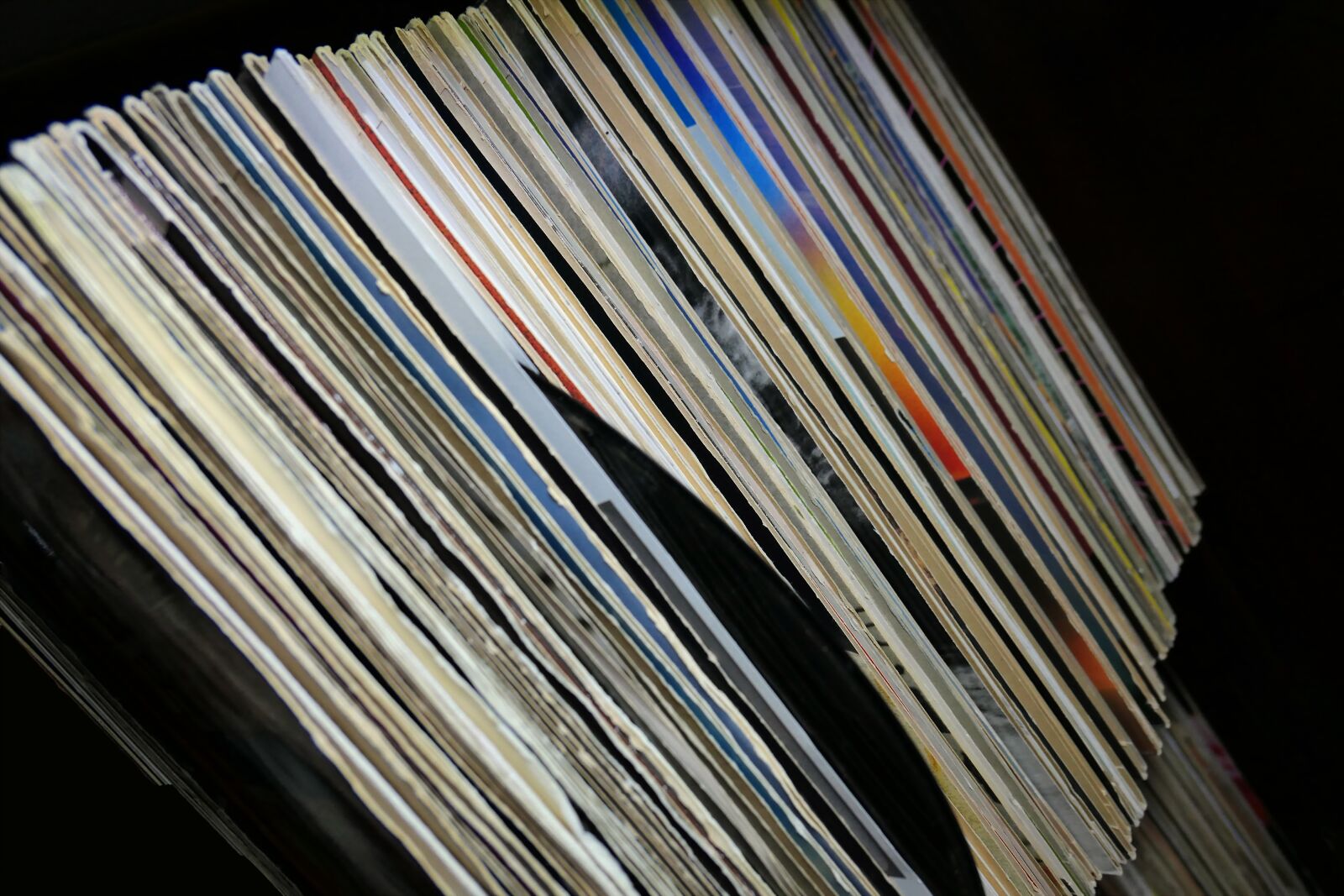 Panasonic Lumix DMC-LX10 (Lumix DMC-LX15) sample photo. Analog, listen, concert photography