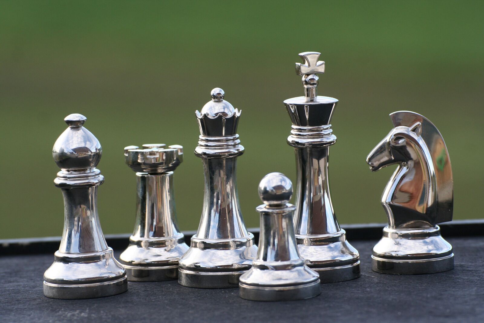 Canon EOS 350D (EOS Digital Rebel XT / EOS Kiss Digital N) sample photo. Chess, chess piece, strategy photography