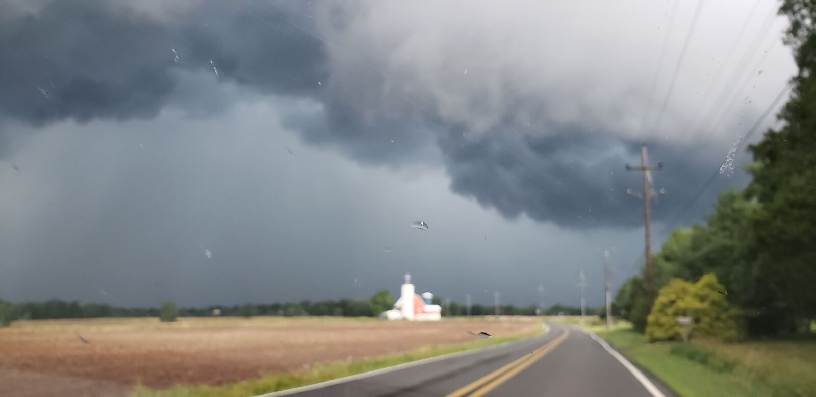 Samsung Galaxy Note9 sample photo. Storm, cross, symbol photography