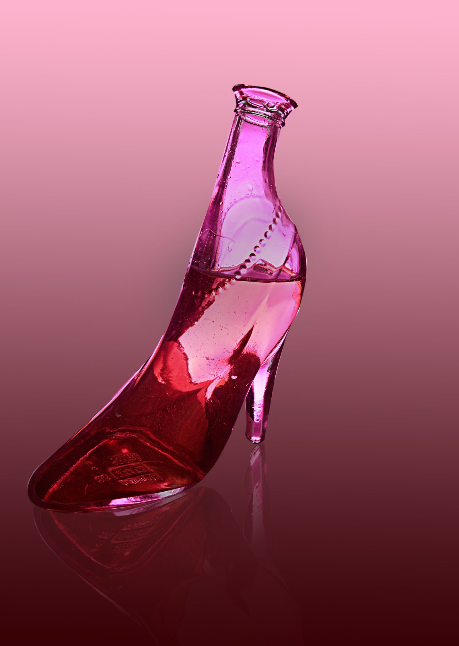 Canon EOS 7D sample photo. Bottle, red, shoe photography