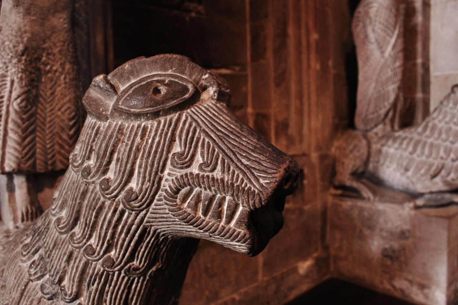 Canon EOS 1300D (EOS Rebel T6 / EOS Kiss X80) sample photo. Lion, sculpture, celtic photography