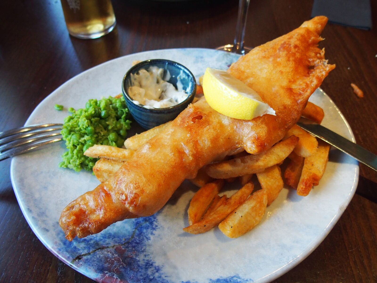 Olympus STYLUS1 sample photo. Fish and chips, scotland photography