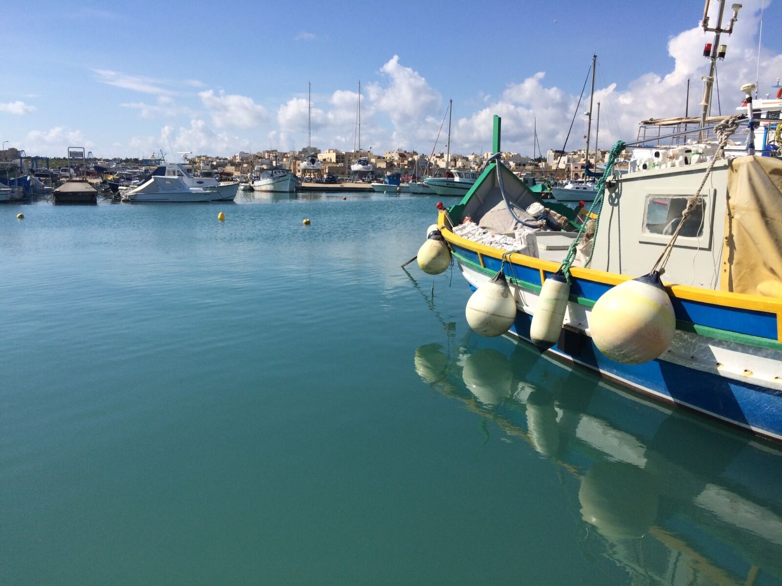 iPhone 5s back camera 4.15mm f/2.2 sample photo. Boat, sea, port photography