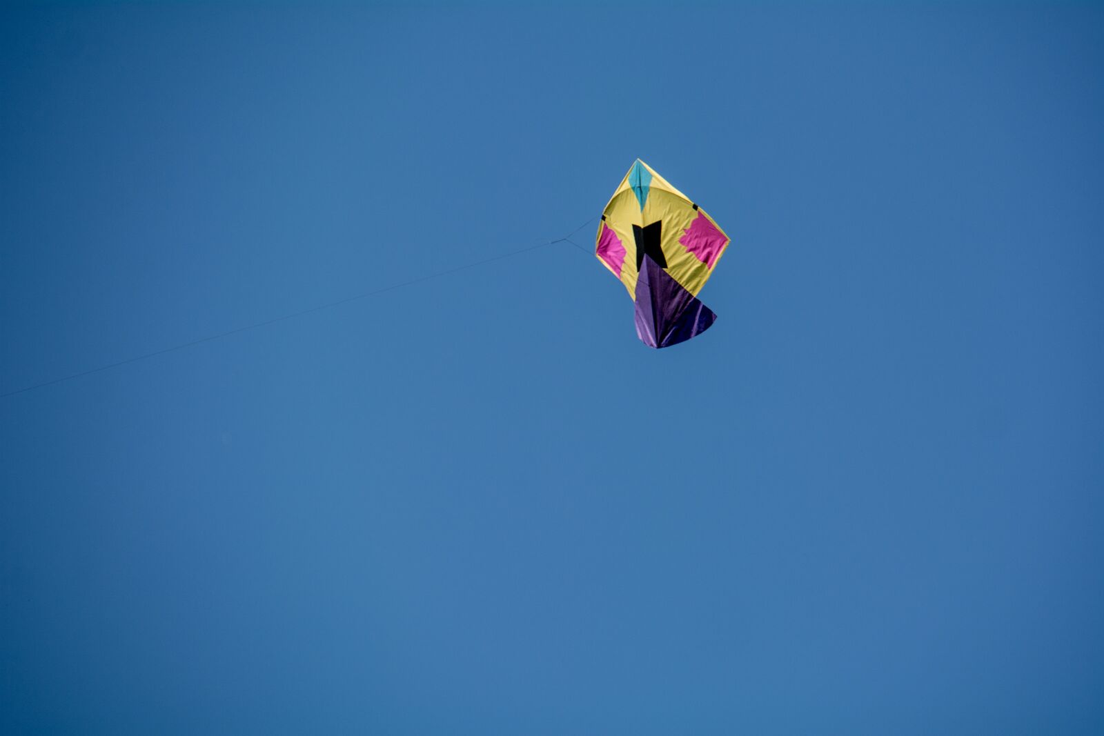 Nikon D7100 sample photo. Kite, kites, sky photography