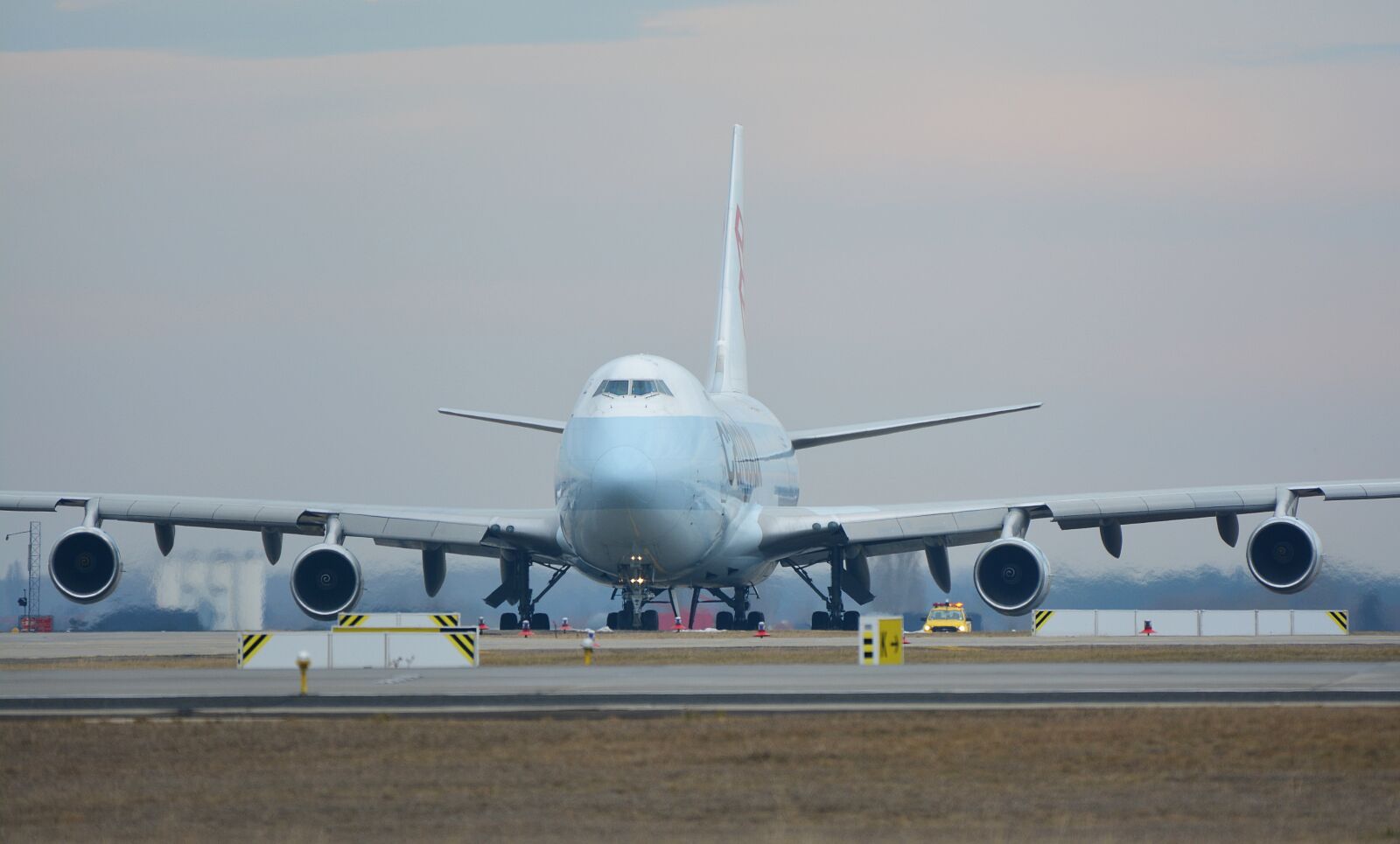 Nikon D5200 sample photo. Flight, boeing 747, aircraft photography